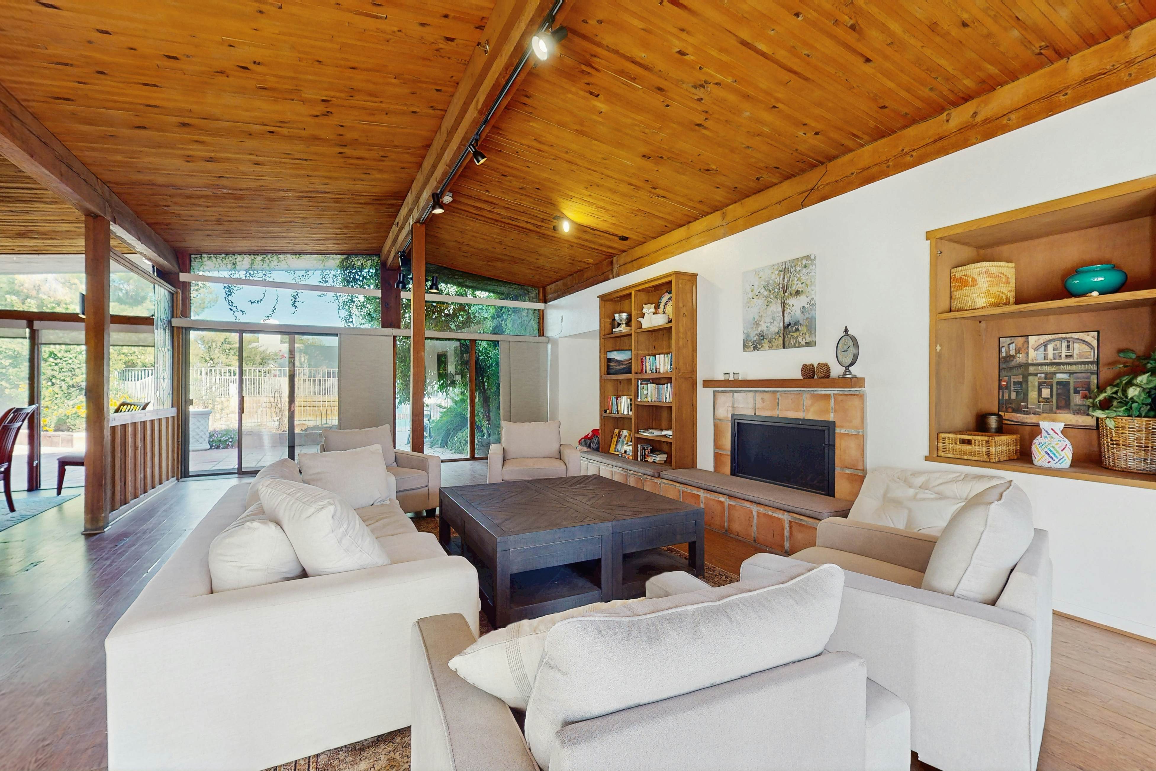 The Orangewood Oasis