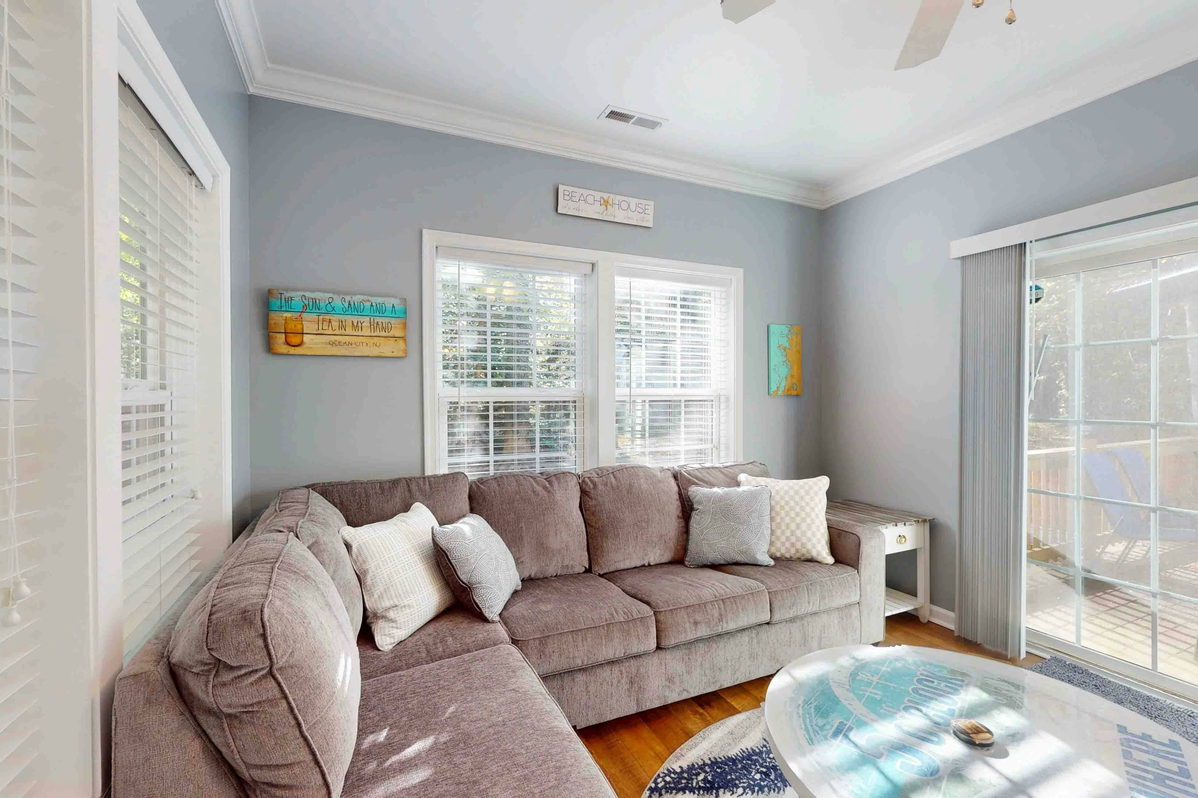 28 White Horse Dr, Ocean Pines, MD 21811