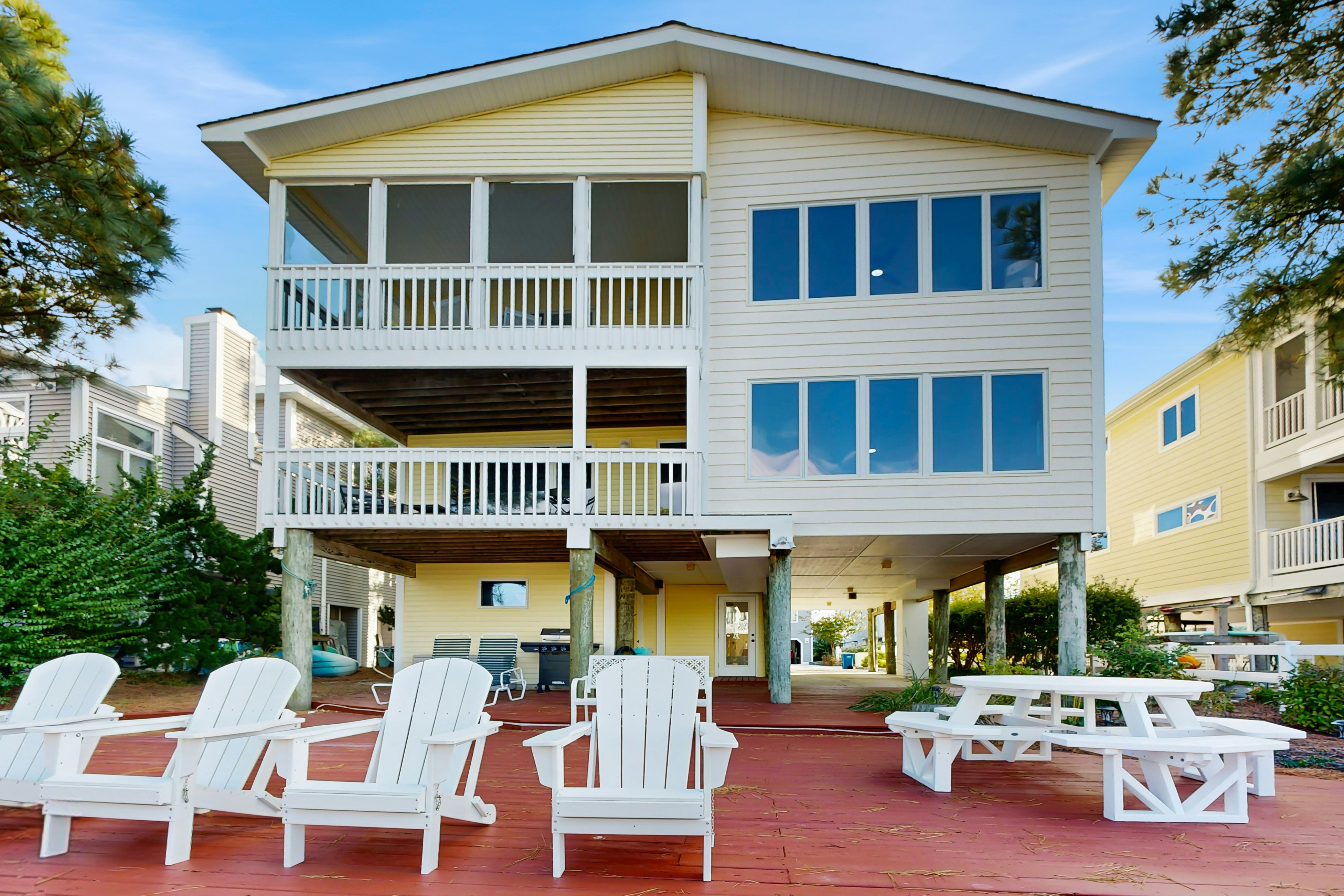 South Bethany - 309 W 2nd St