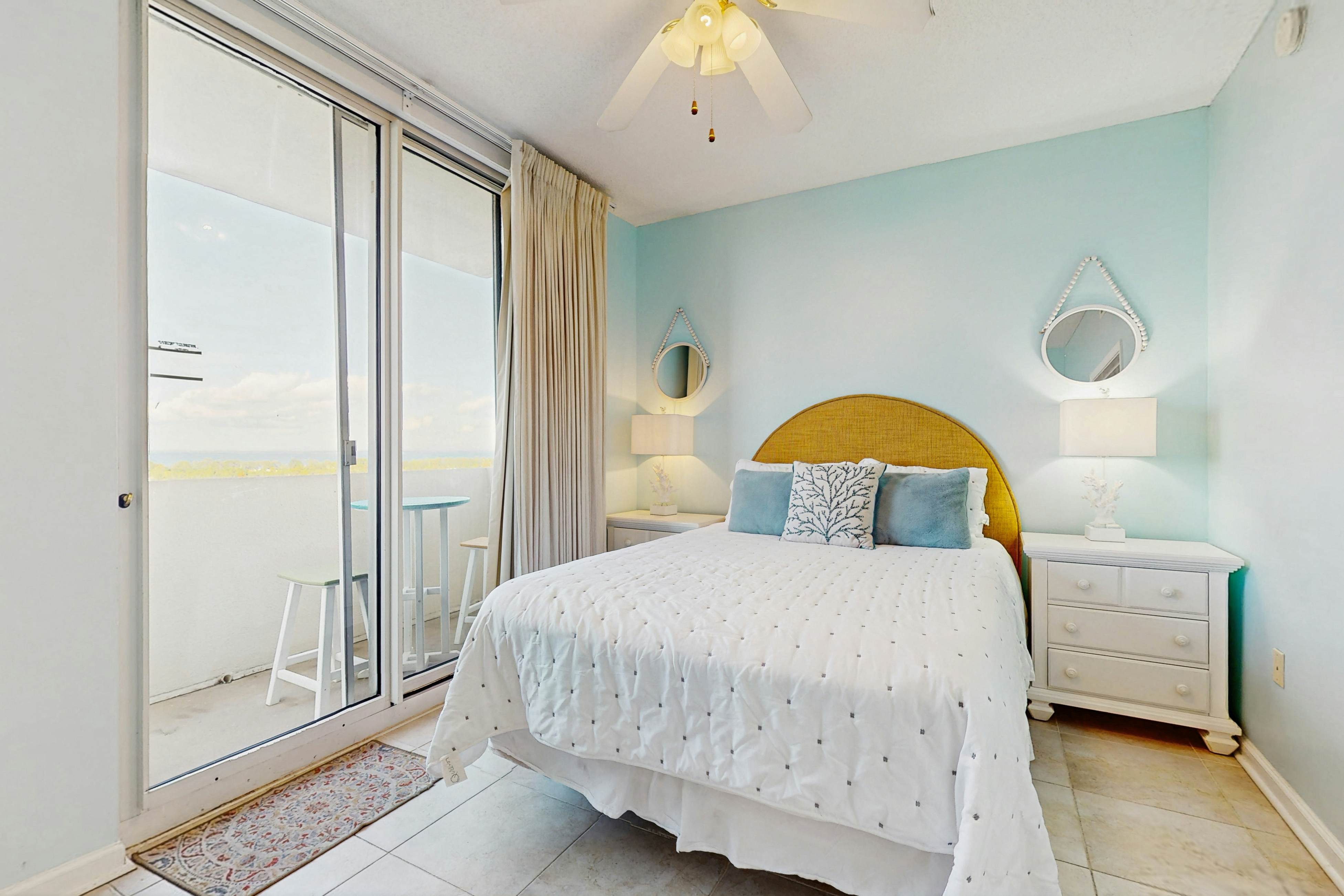 The Beach Club 1001C