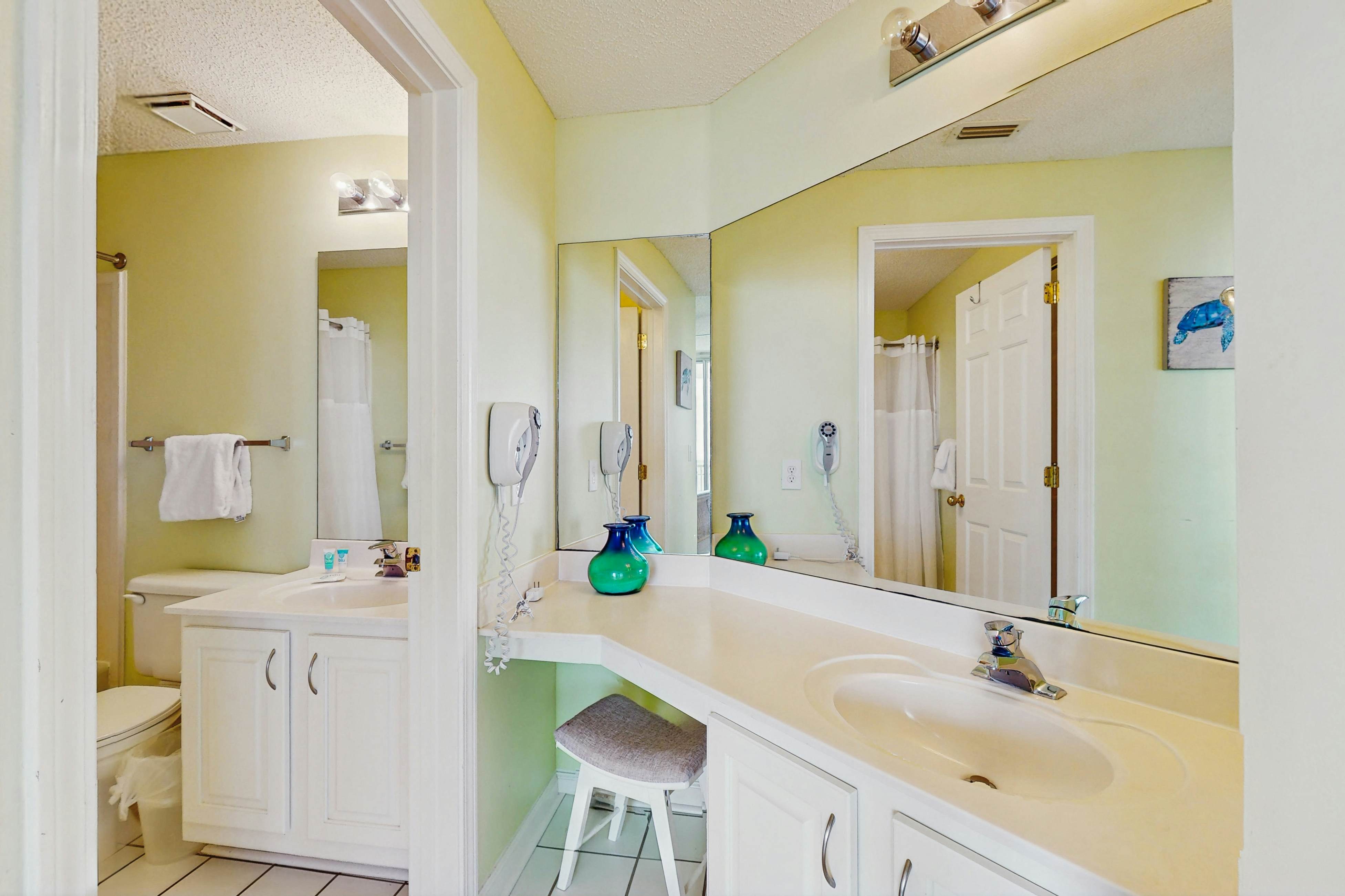 The Beach Club 1001C