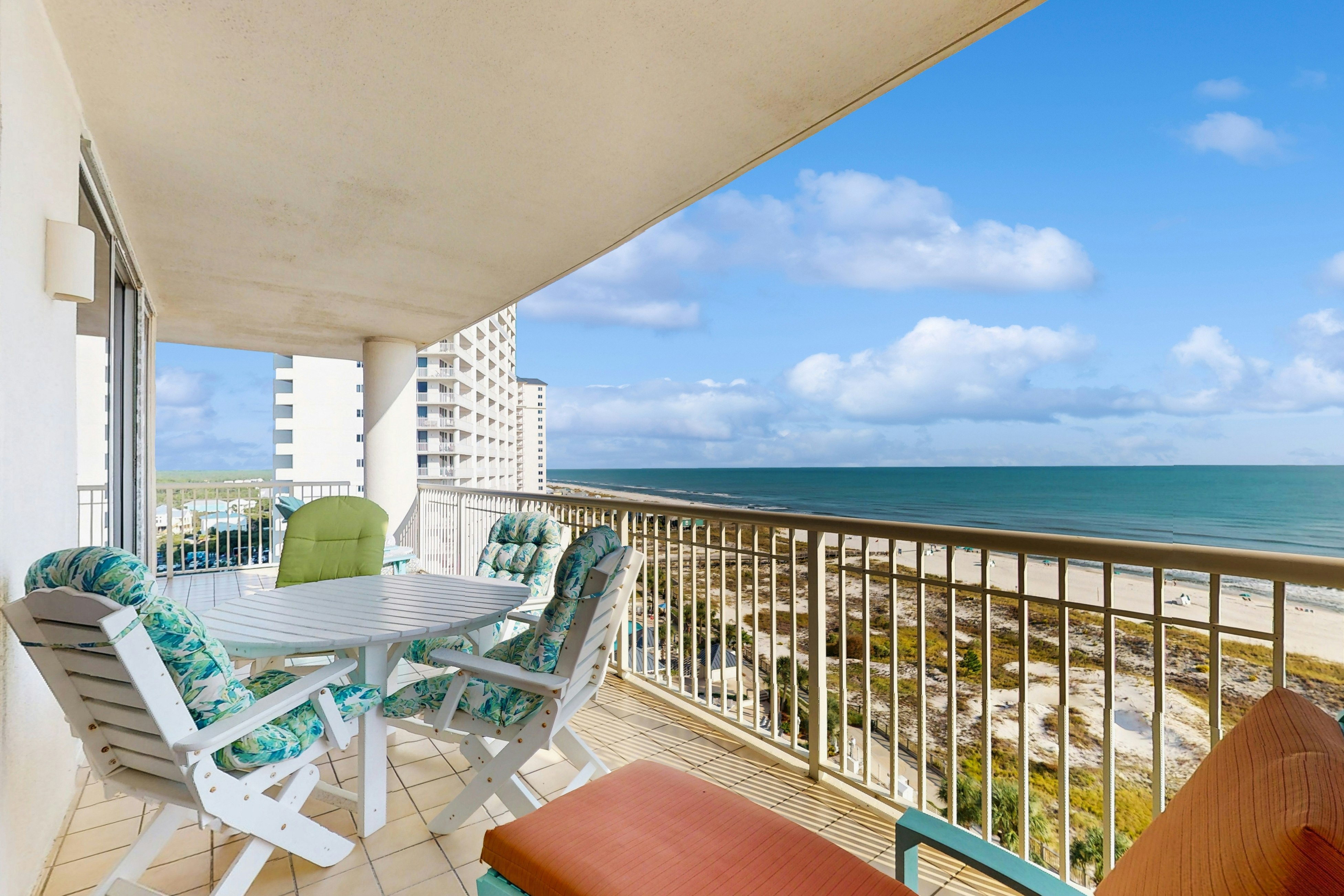 The Beach Club 1001C