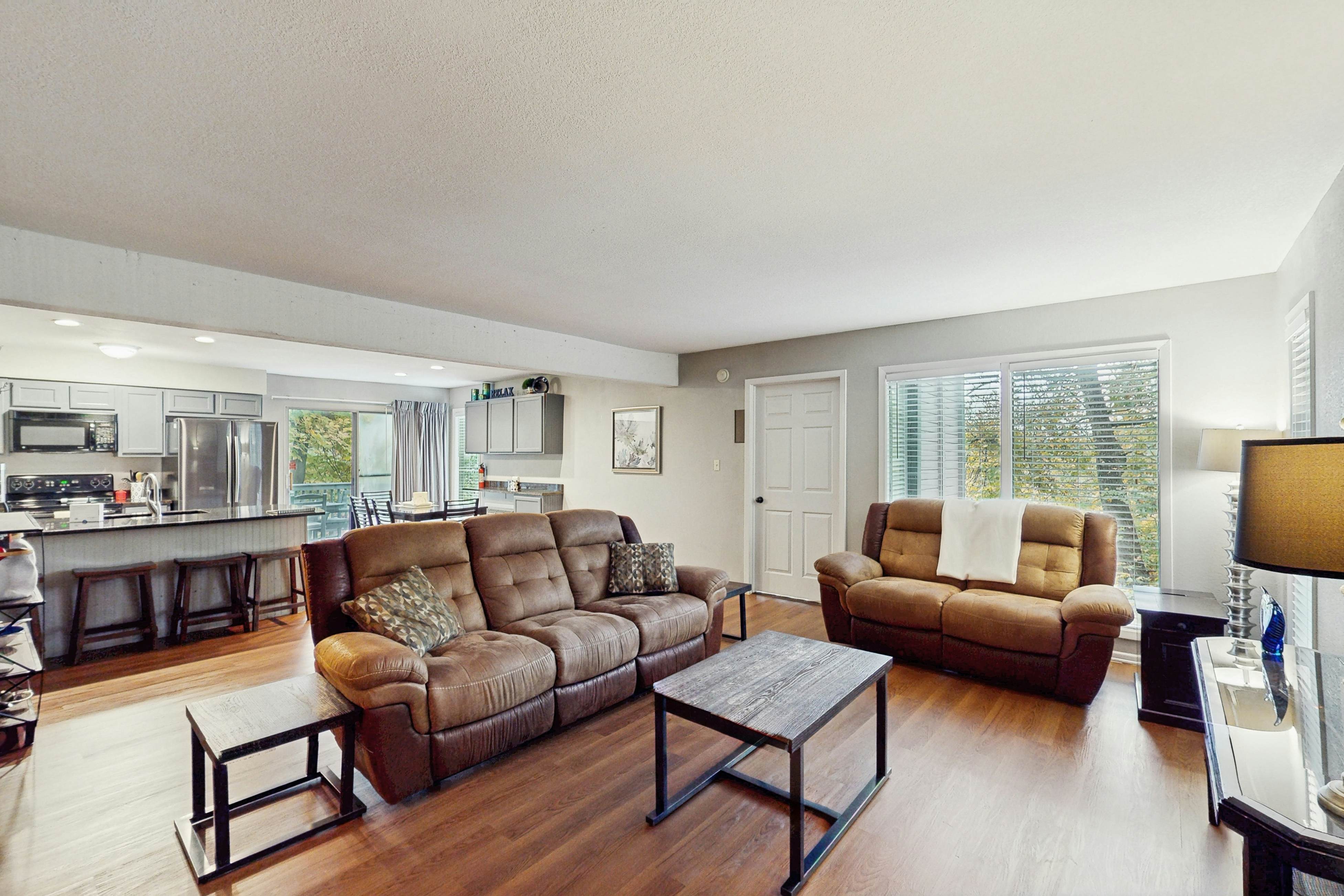 Osage Beach King’s Escape- Unit A