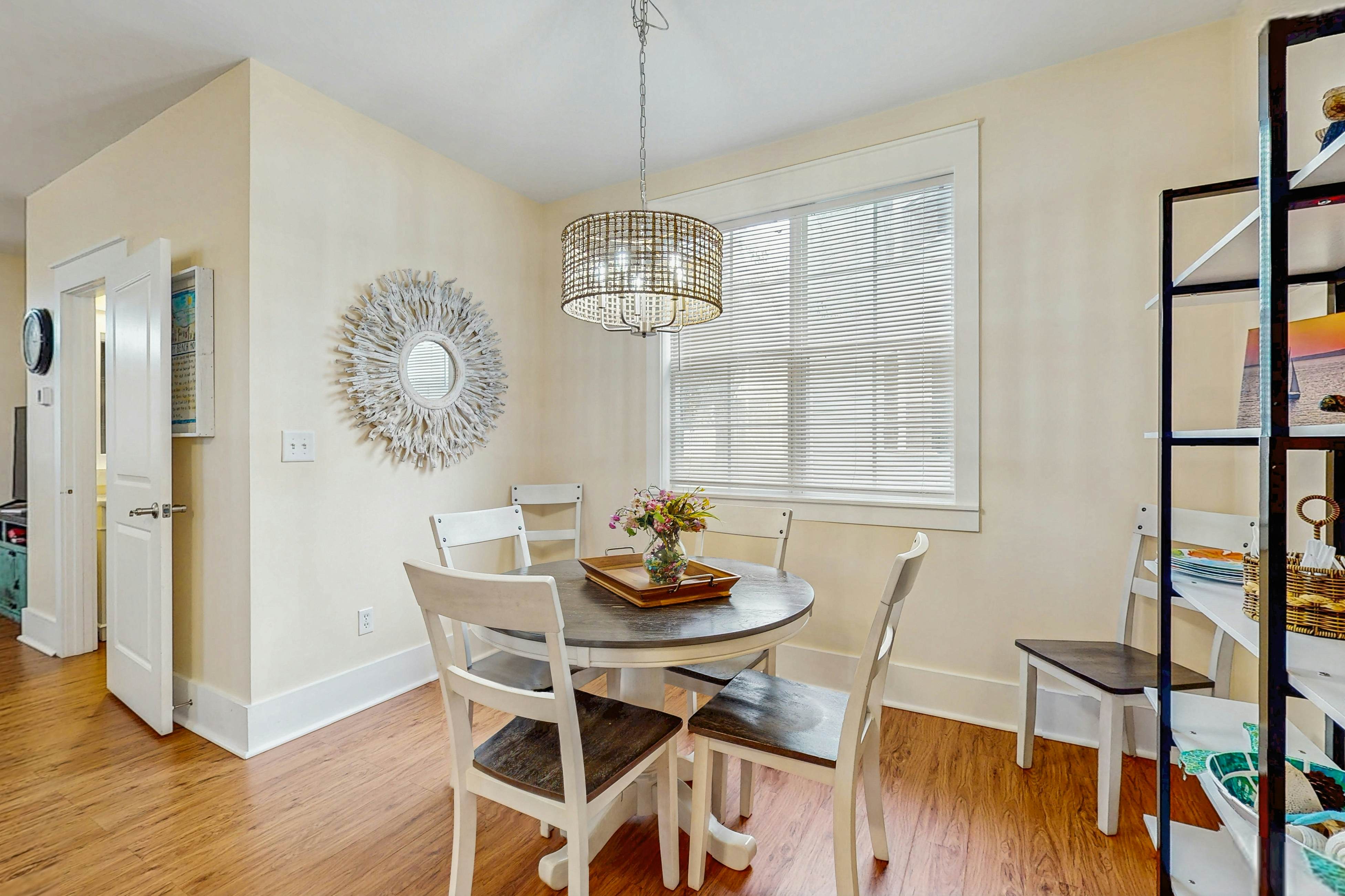 Barefoot Cottages D135 : Sandy Turtle