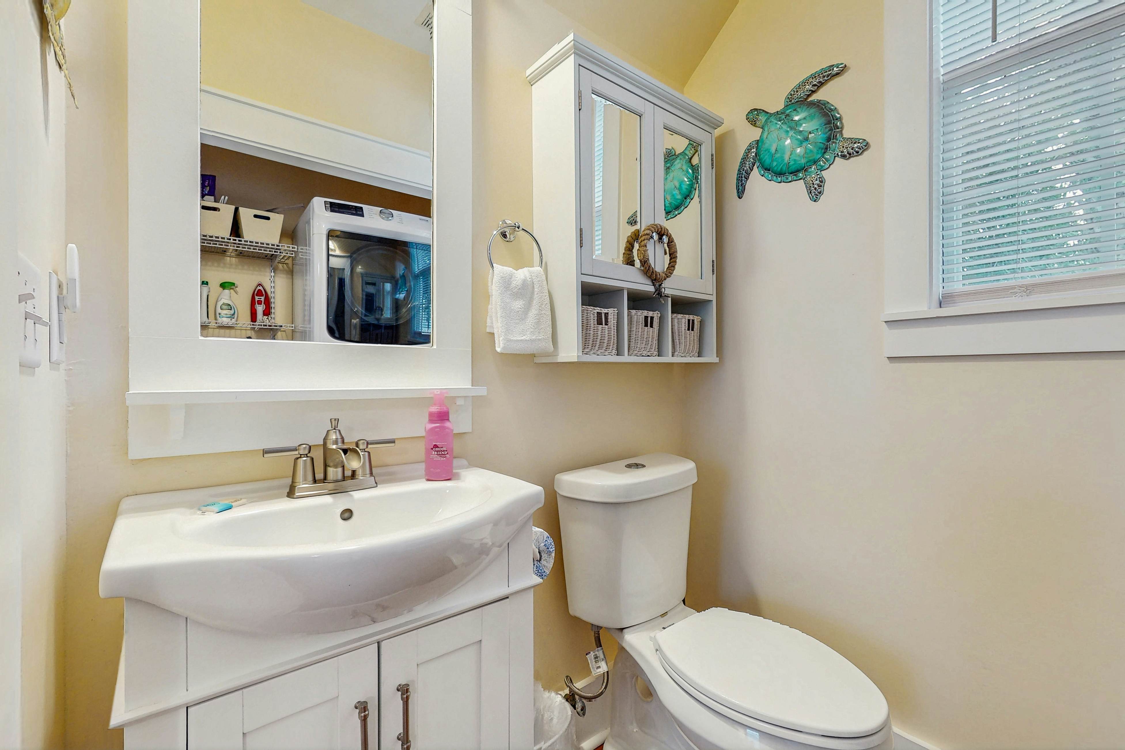 Barefoot Cottages D135 : Sandy Turtle