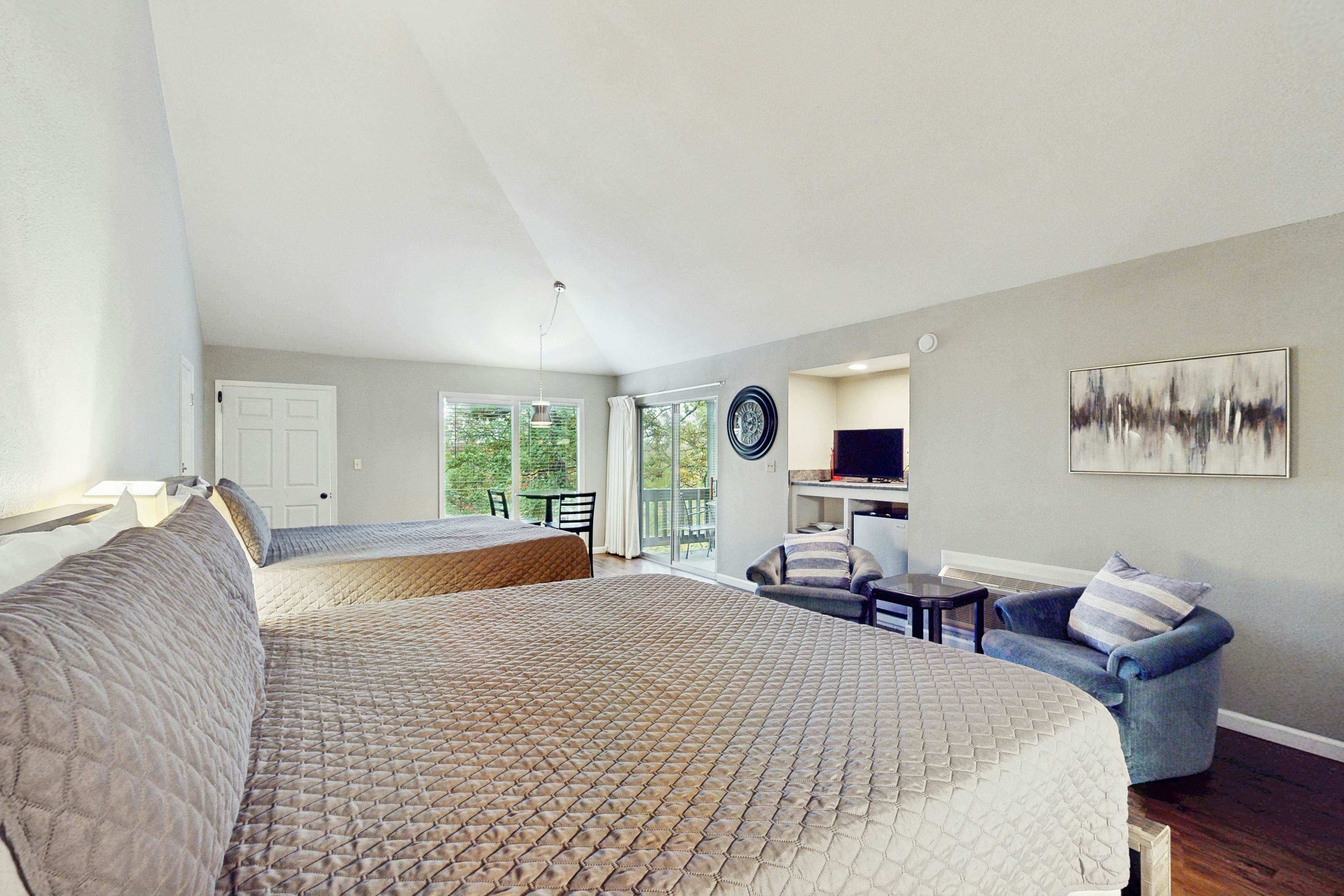 Osage Beach King’s Escape