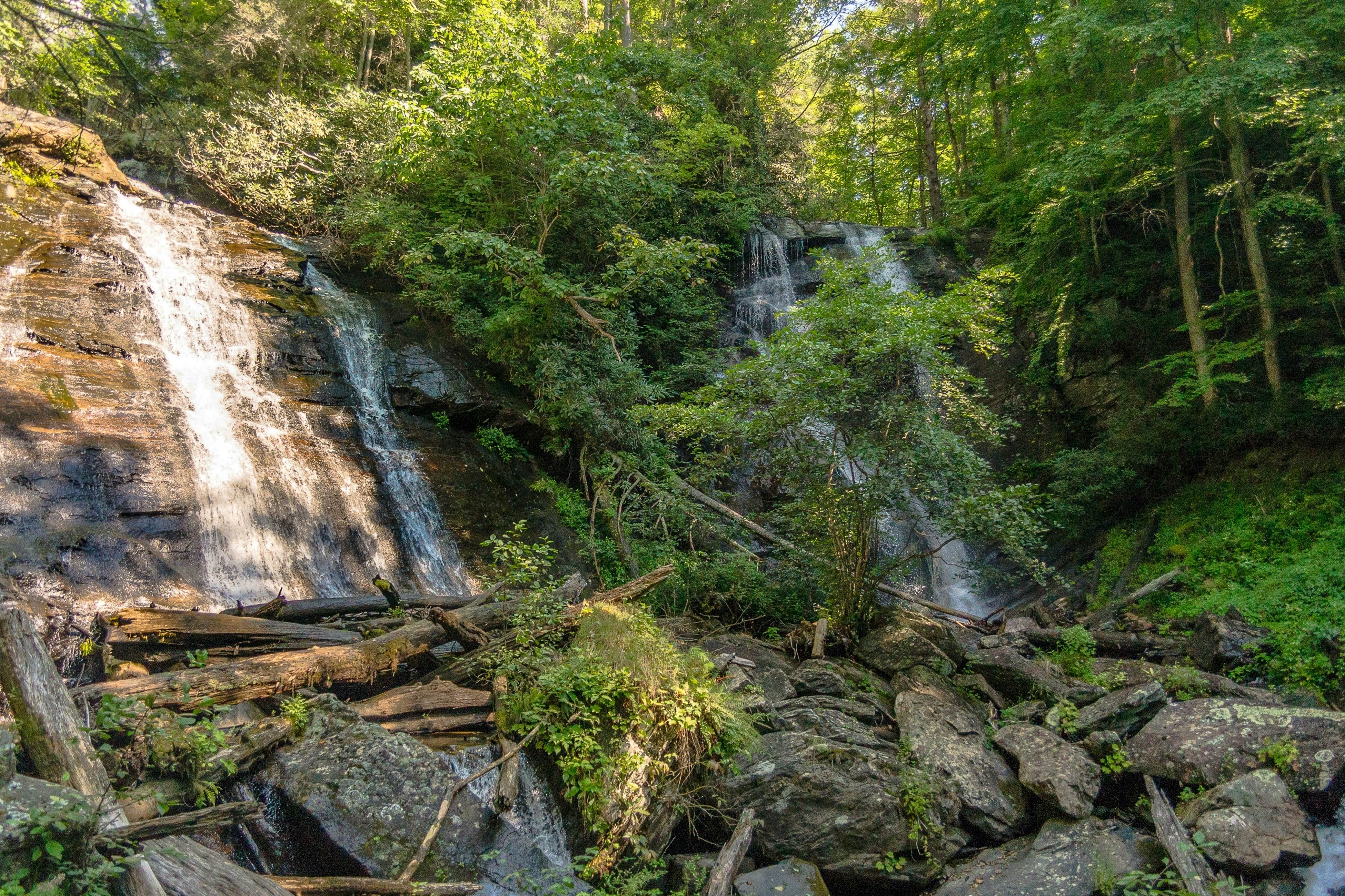 Hawk’s Landing at Innsbruck 