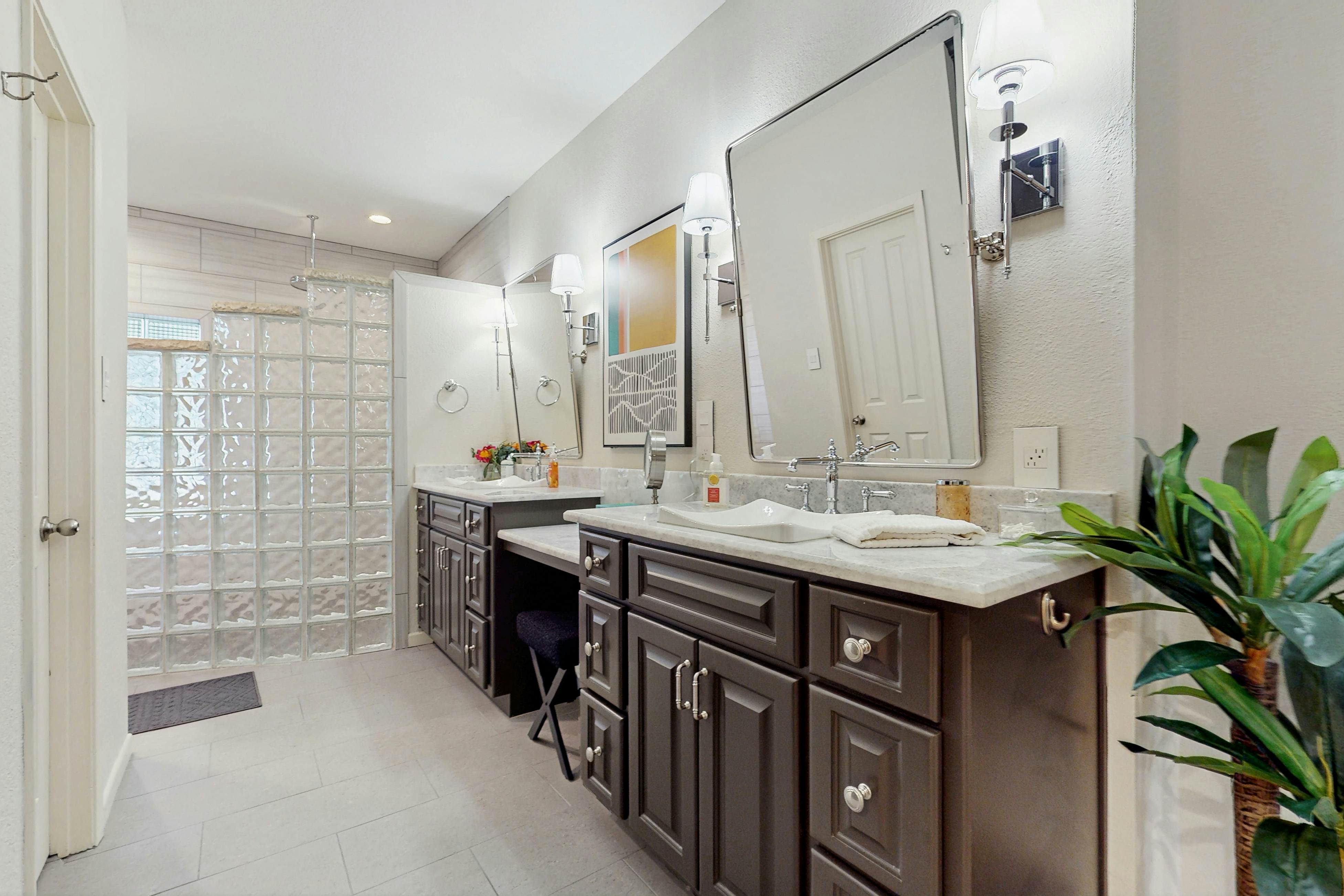 Getaway to Horseshoe Bay