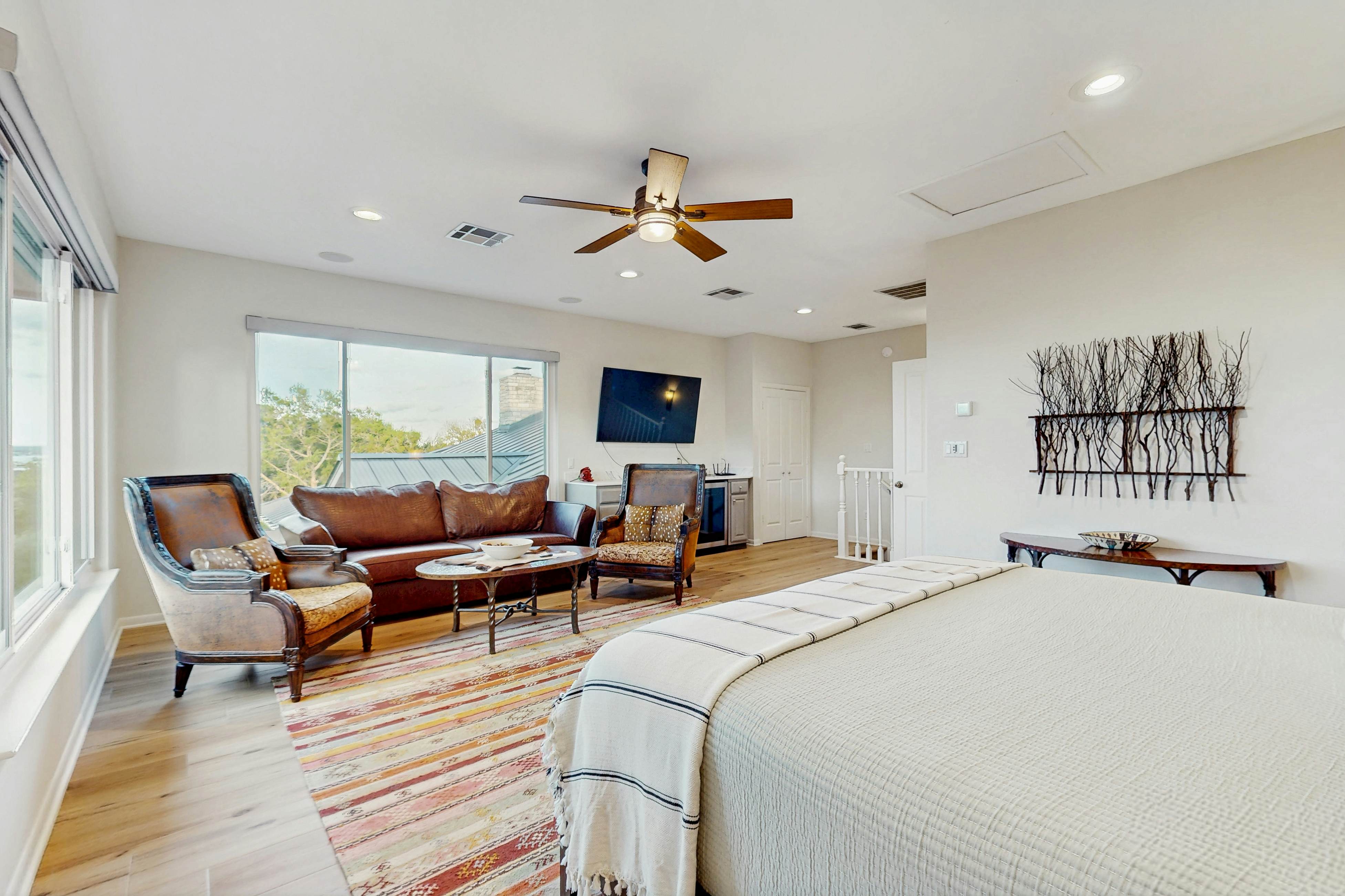 Getaway to Horseshoe Bay