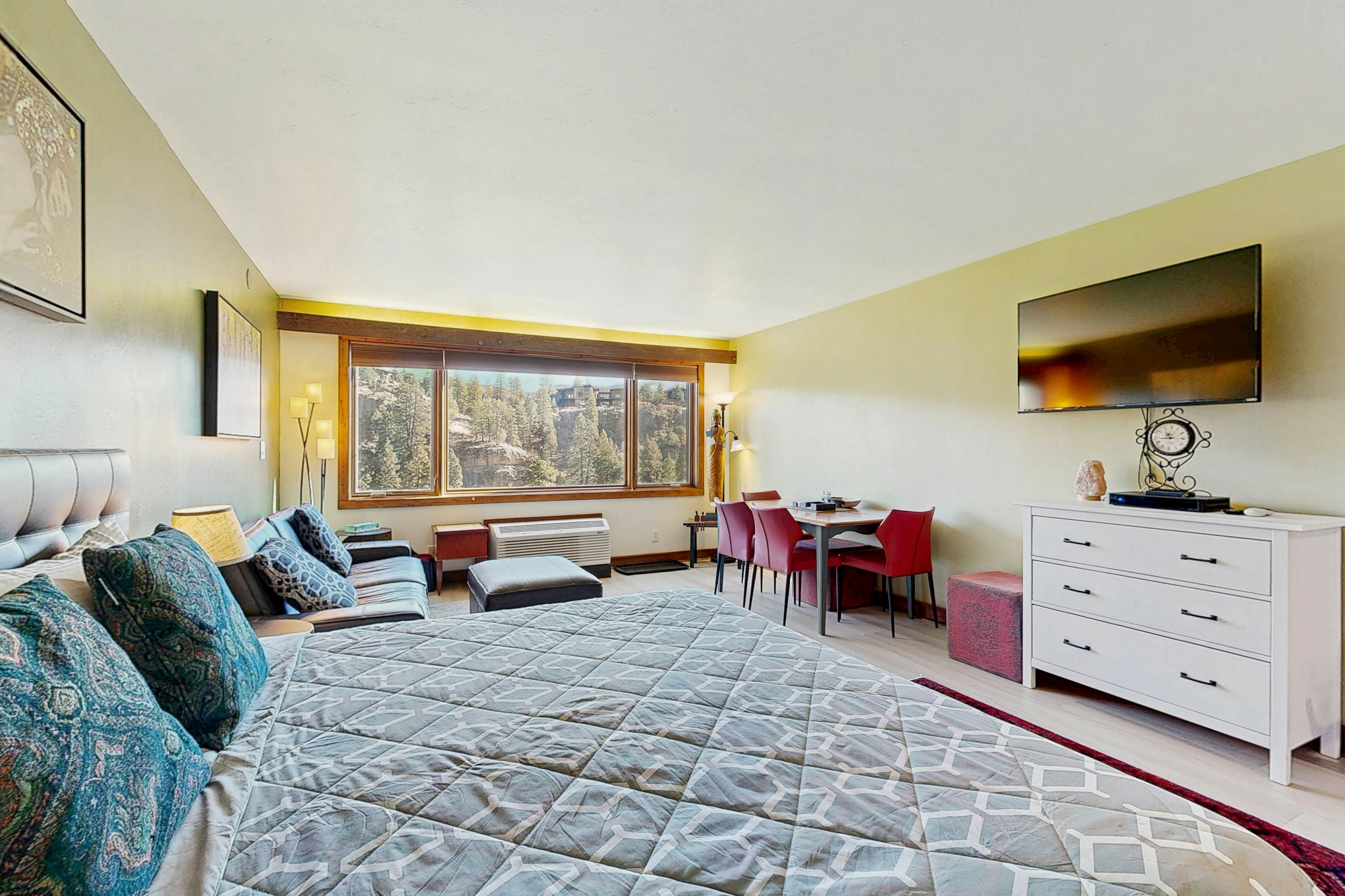 Million Dollar View- 419