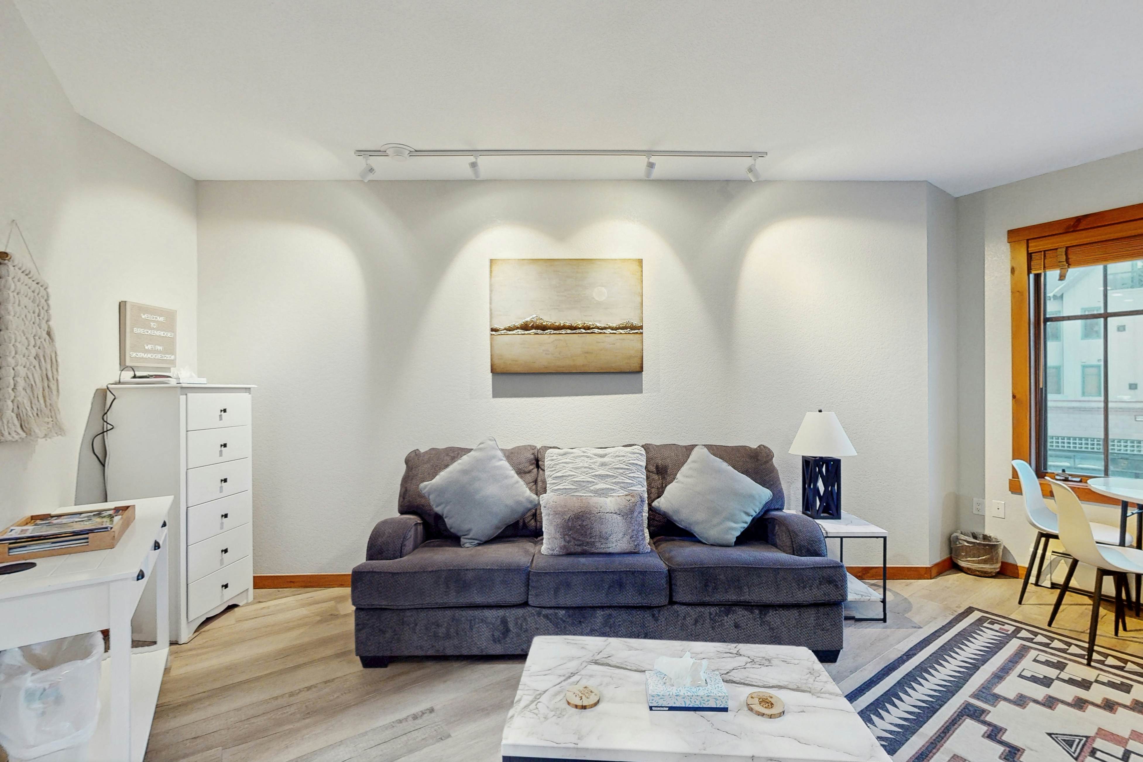 Main Street Station #1210