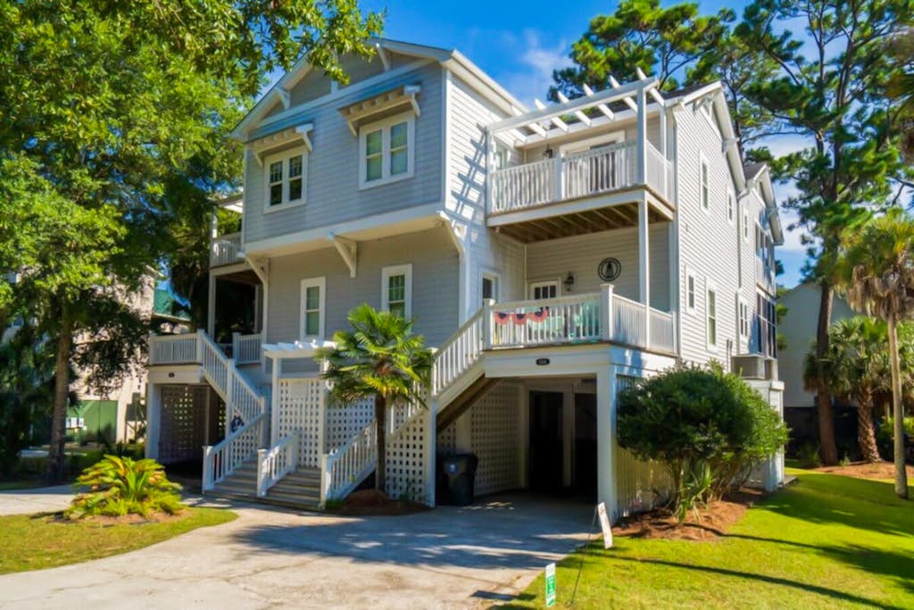 Pineapple Villa — Edisto Beach, SC — vacation rental