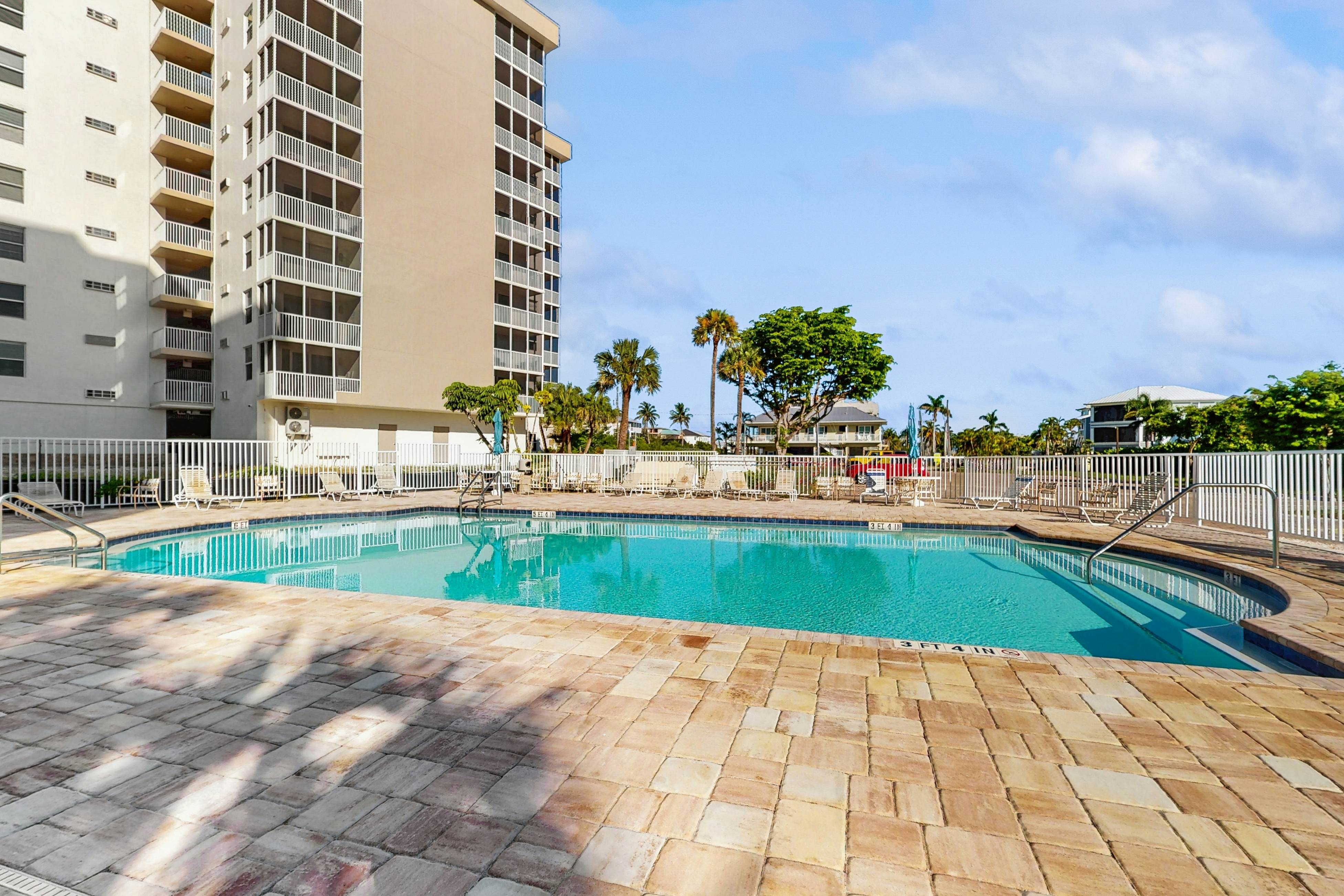 The Gulfview Retreat