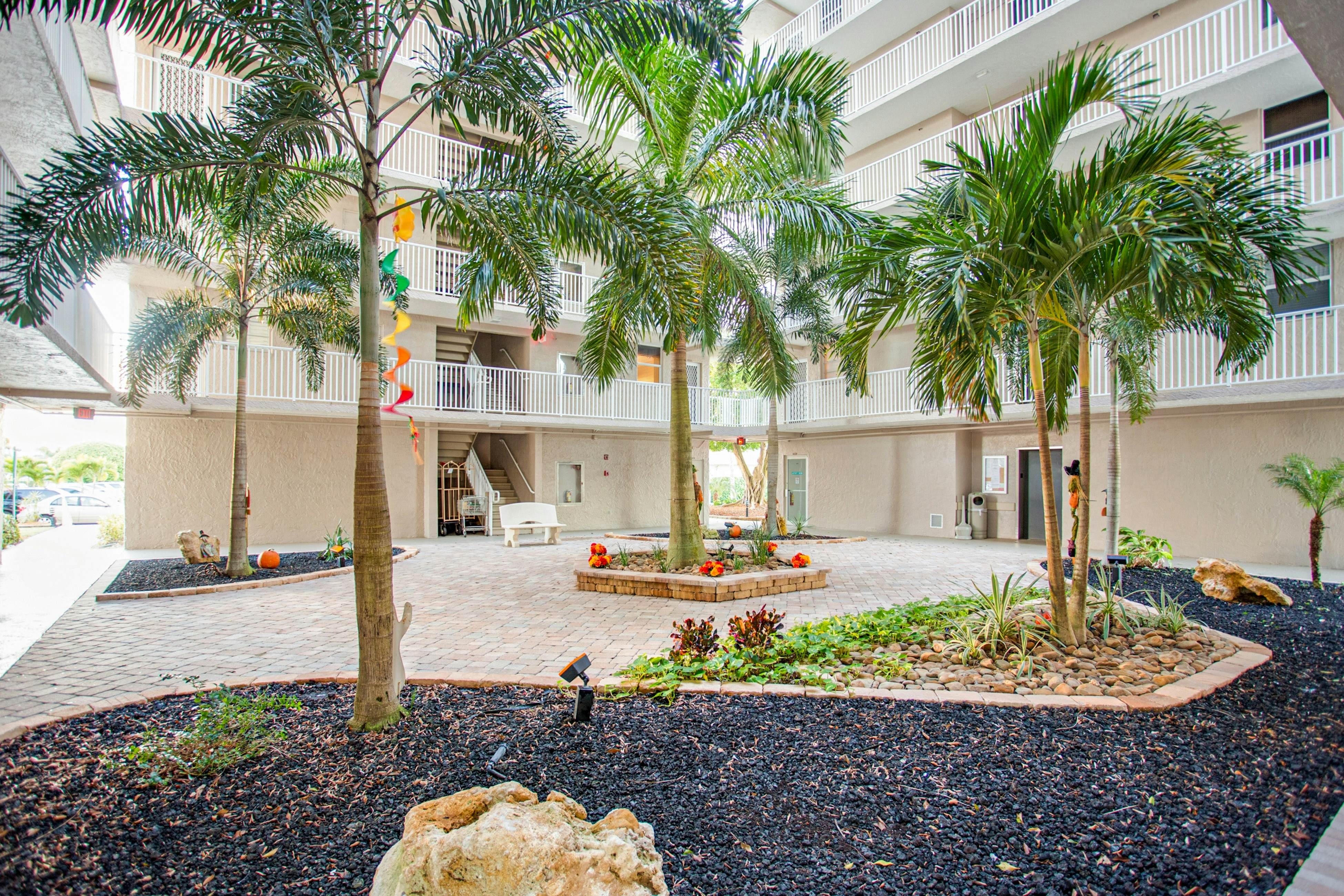 The Gulfview Retreat