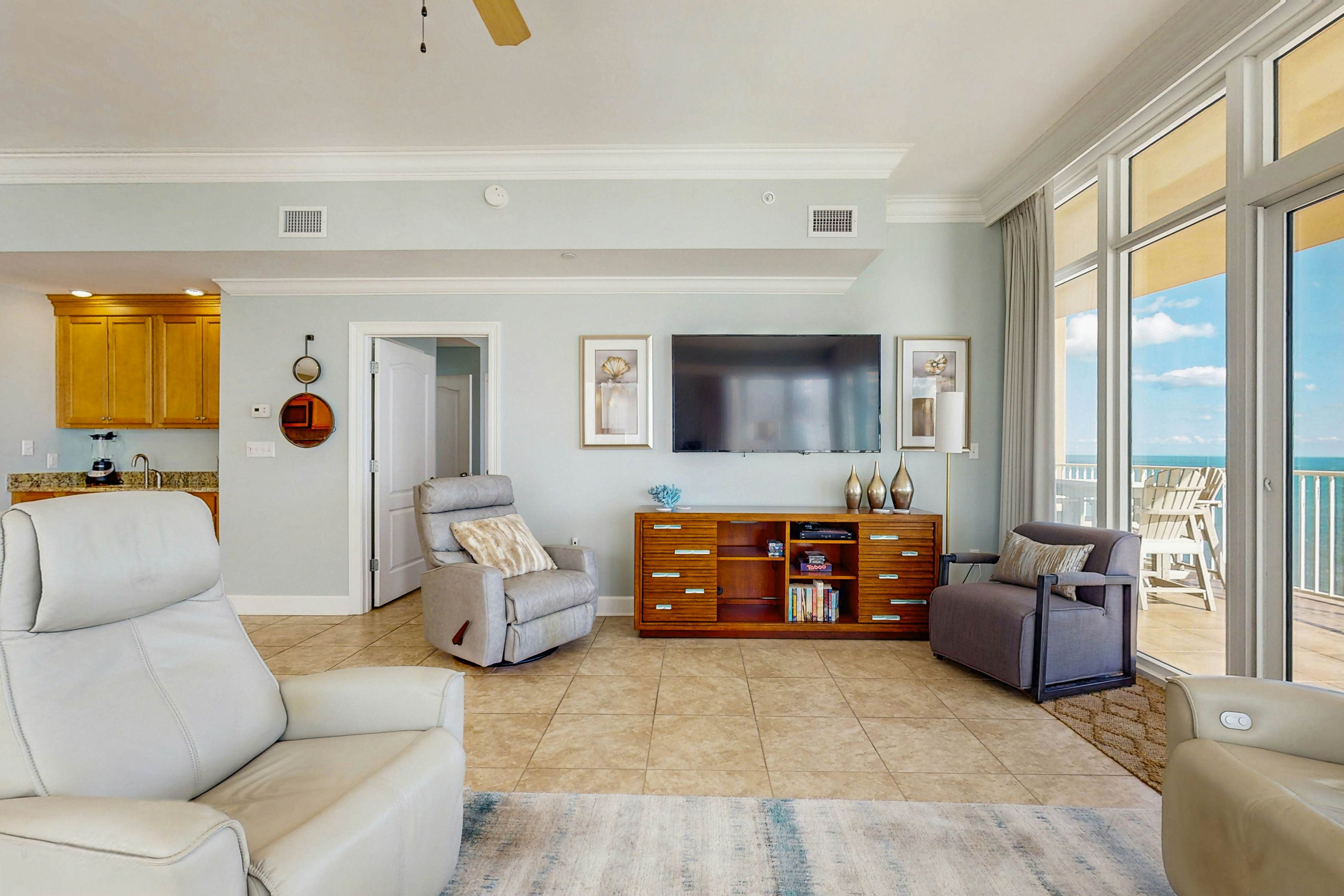 Phoenix Gulf Shores 1401 - Glamour on the Gulf