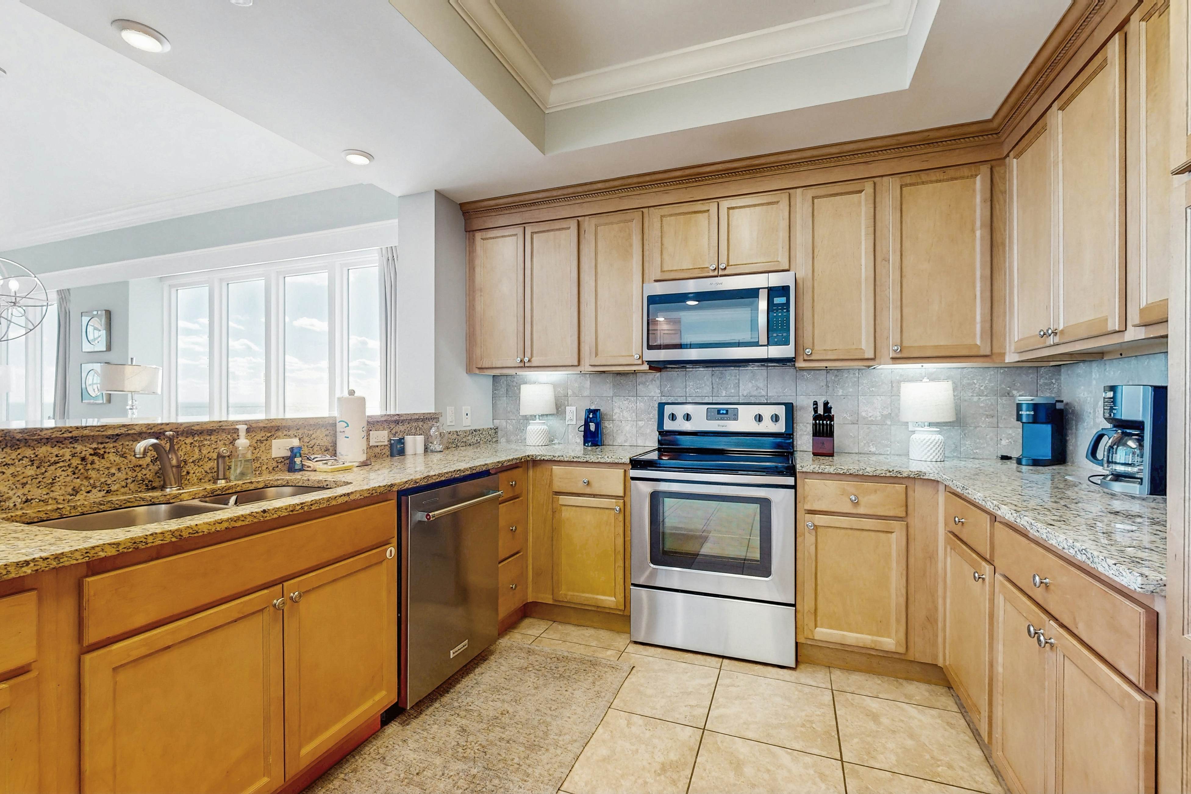 Phoenix Gulf Shores 1401 - Glamour on the Gulf