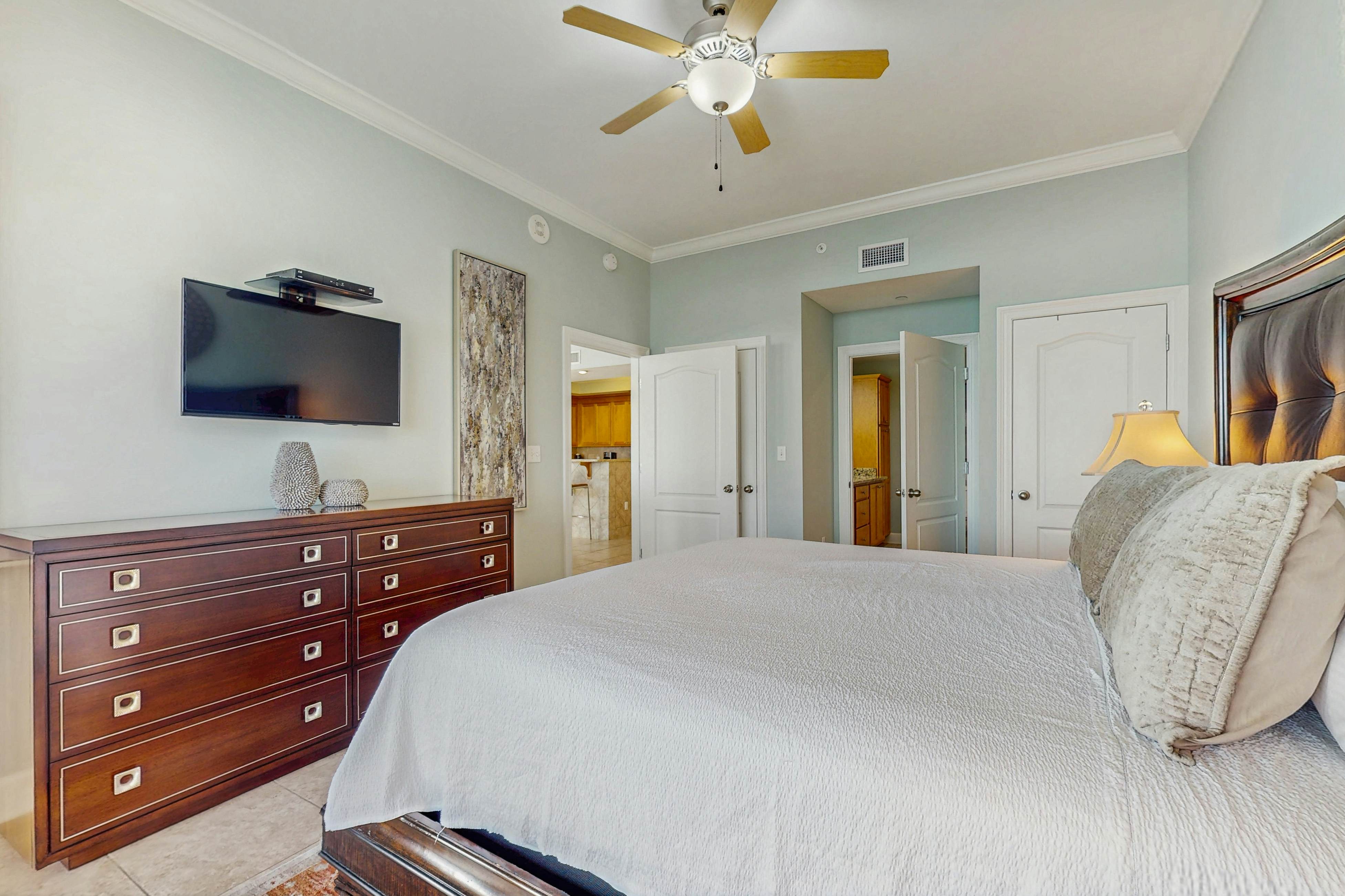 Phoenix Gulf Shores 1401 - Glamour on the Gulf