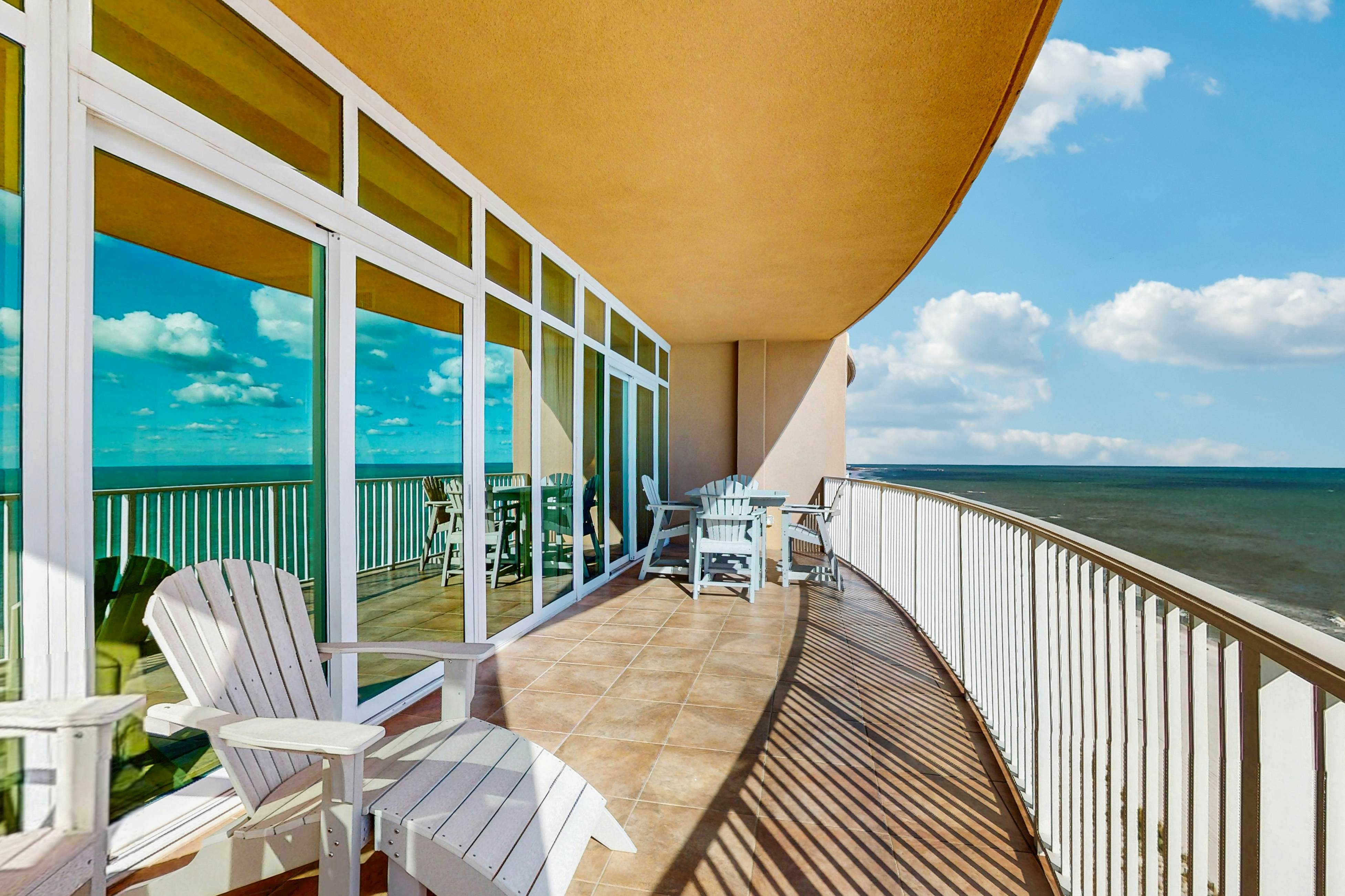 Phoenix Gulf Shores 1401 - Glamour on the Gulf