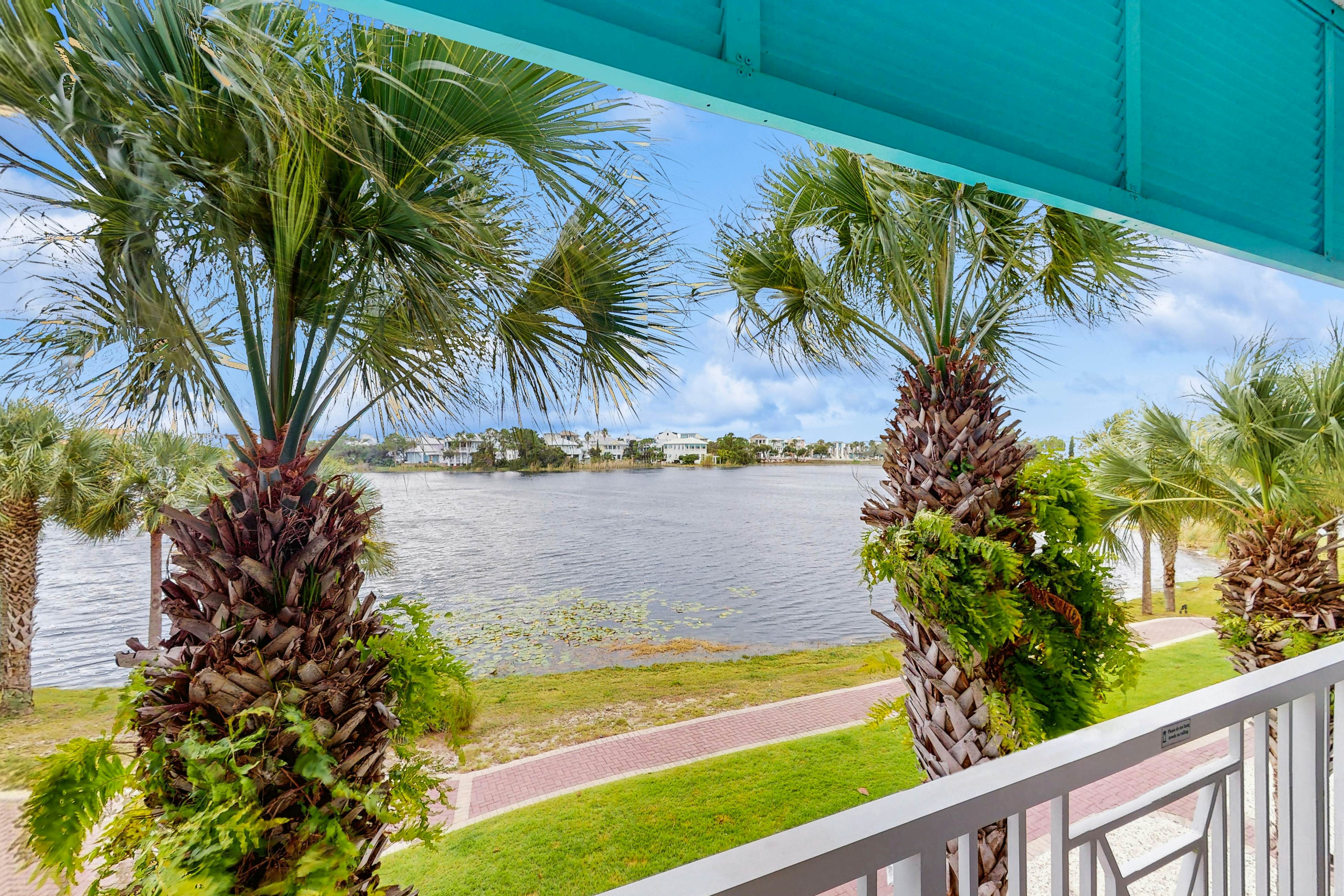 Carillon Beach Inn 205