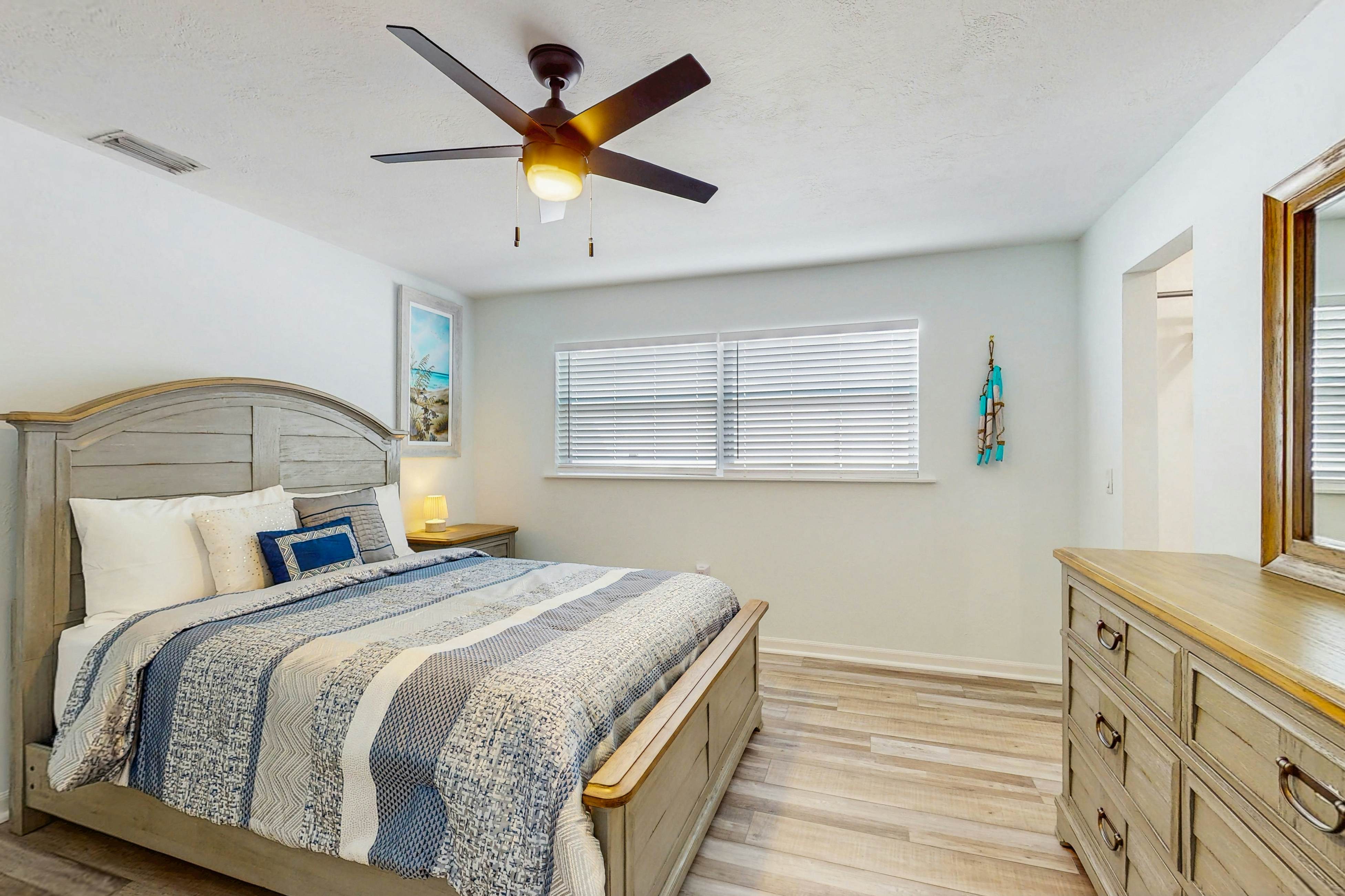 Good Times & Tan Lines