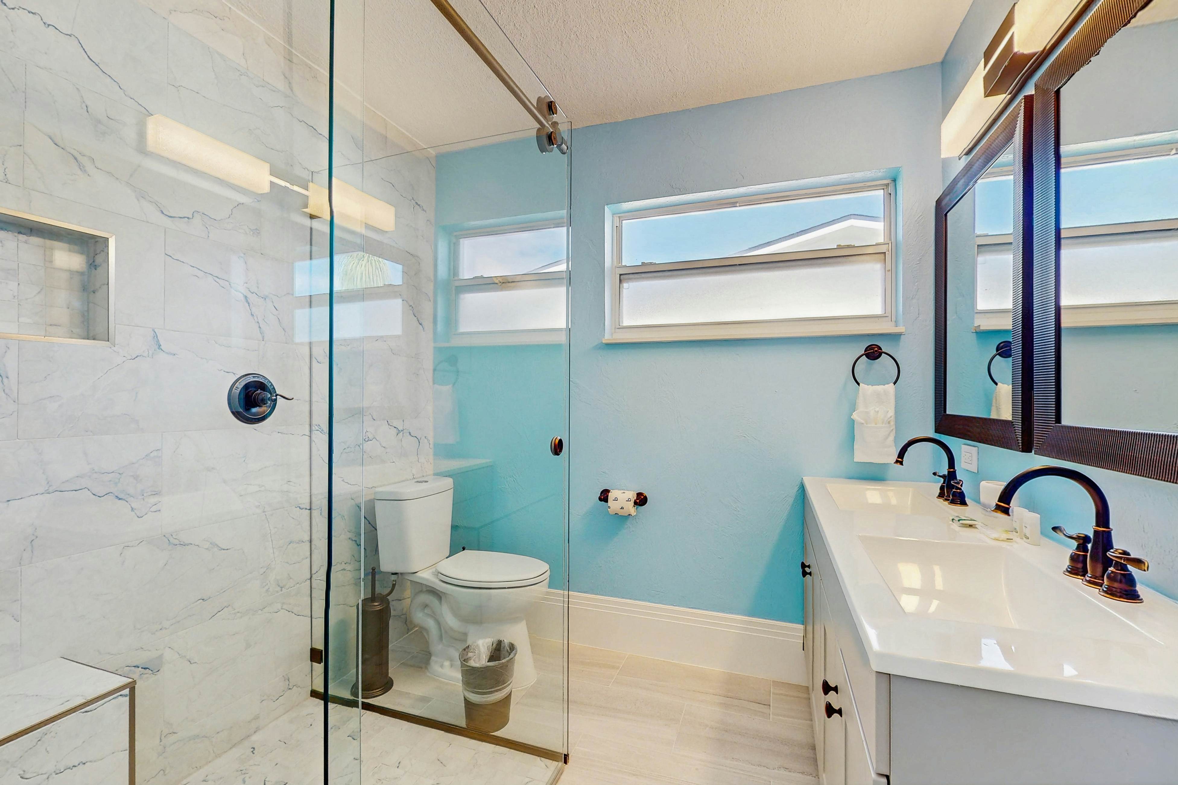 Good Times & Tan Lines