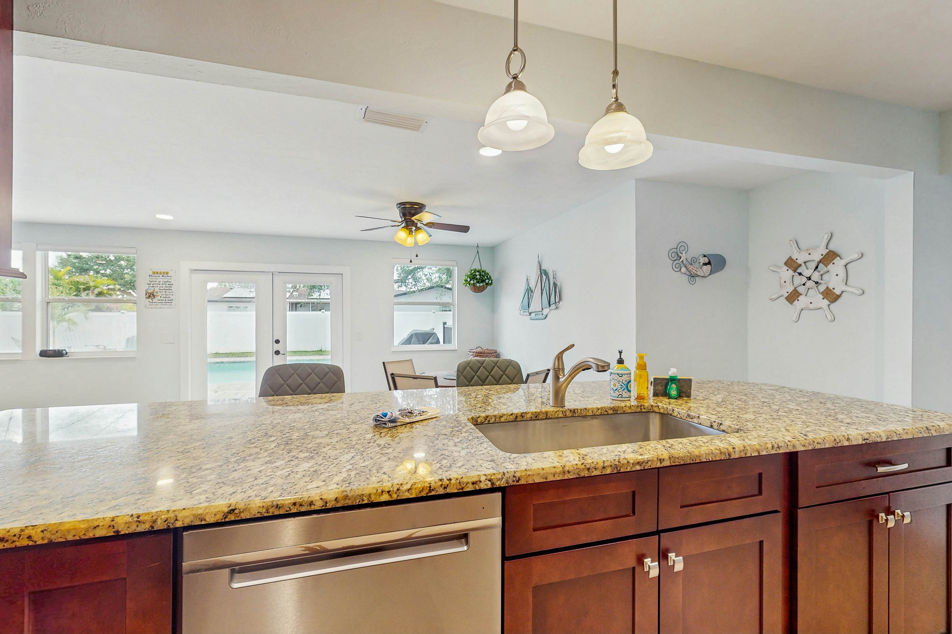 Good Times & Tan Lines