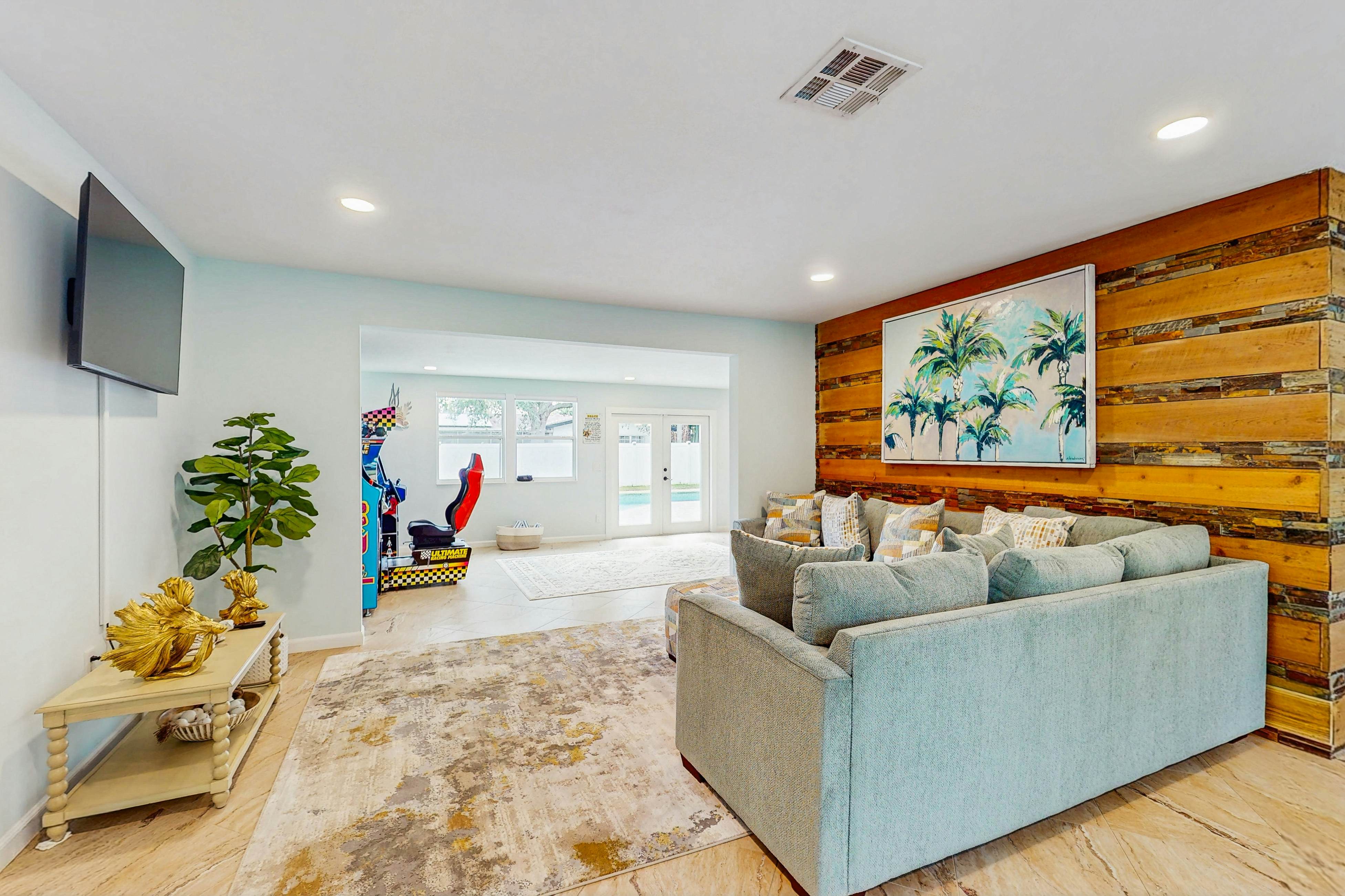 Good Times & Tan Lines