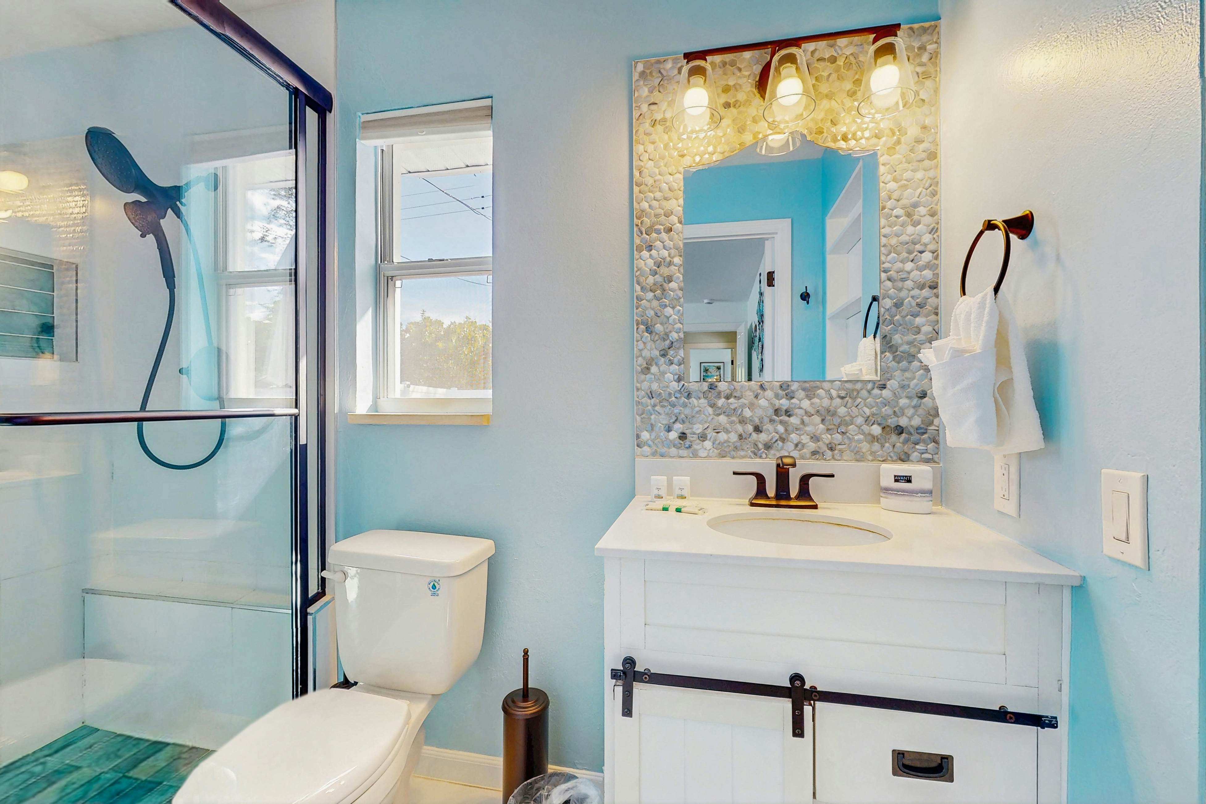 Good Times & Tan Lines