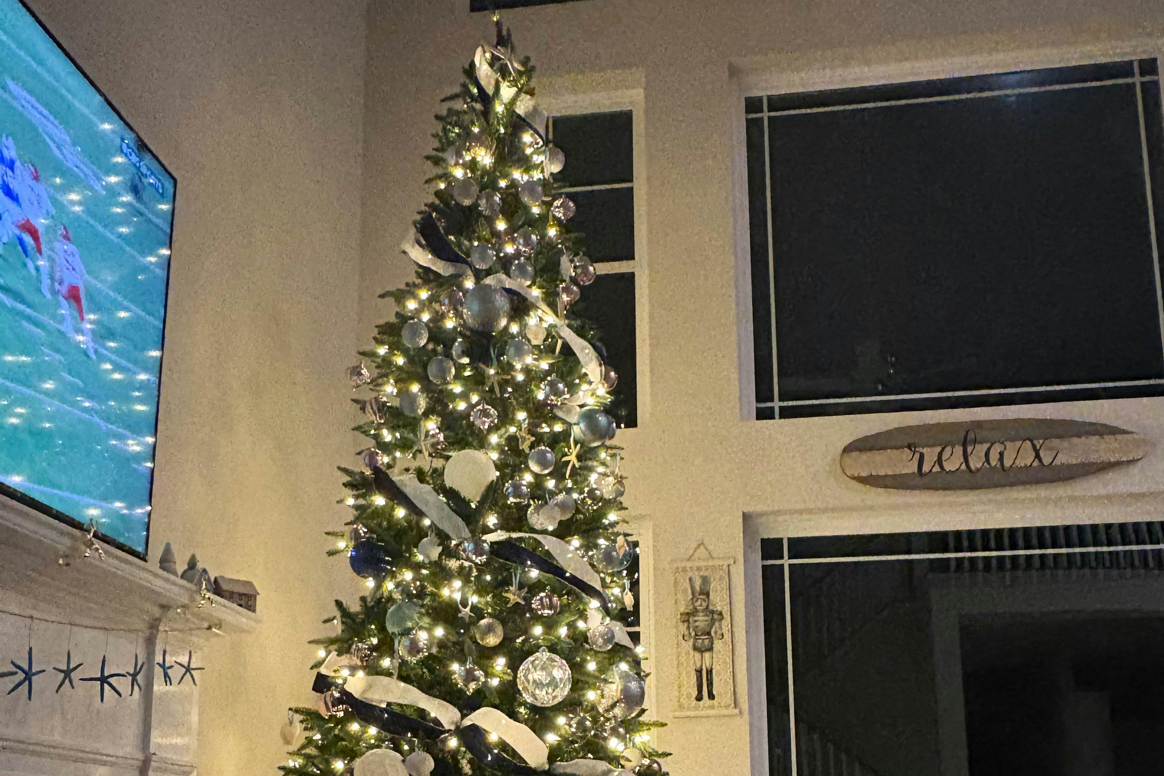 Bay Dreams - 31415 Erie Ave