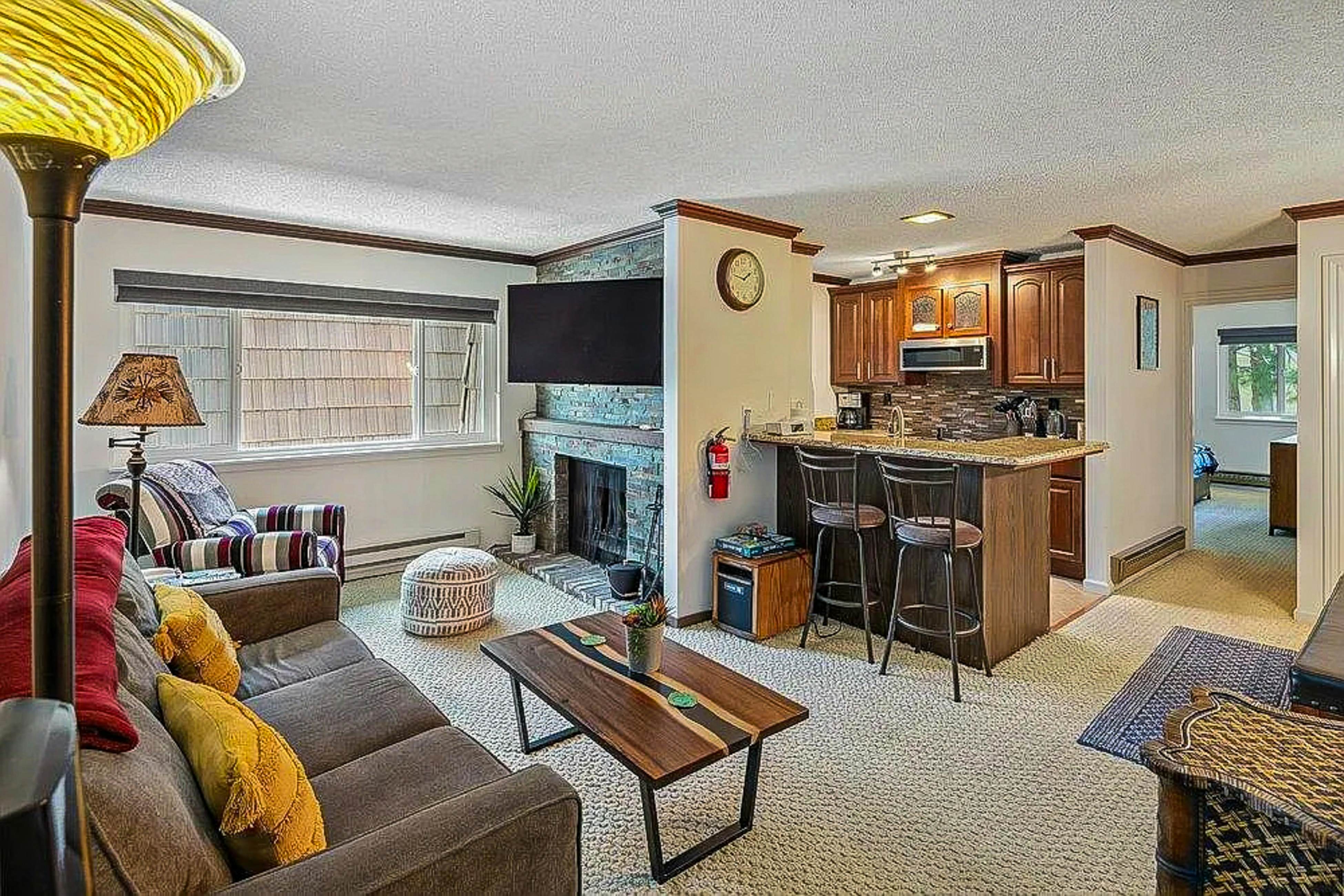 Summit & Shore Chalet 