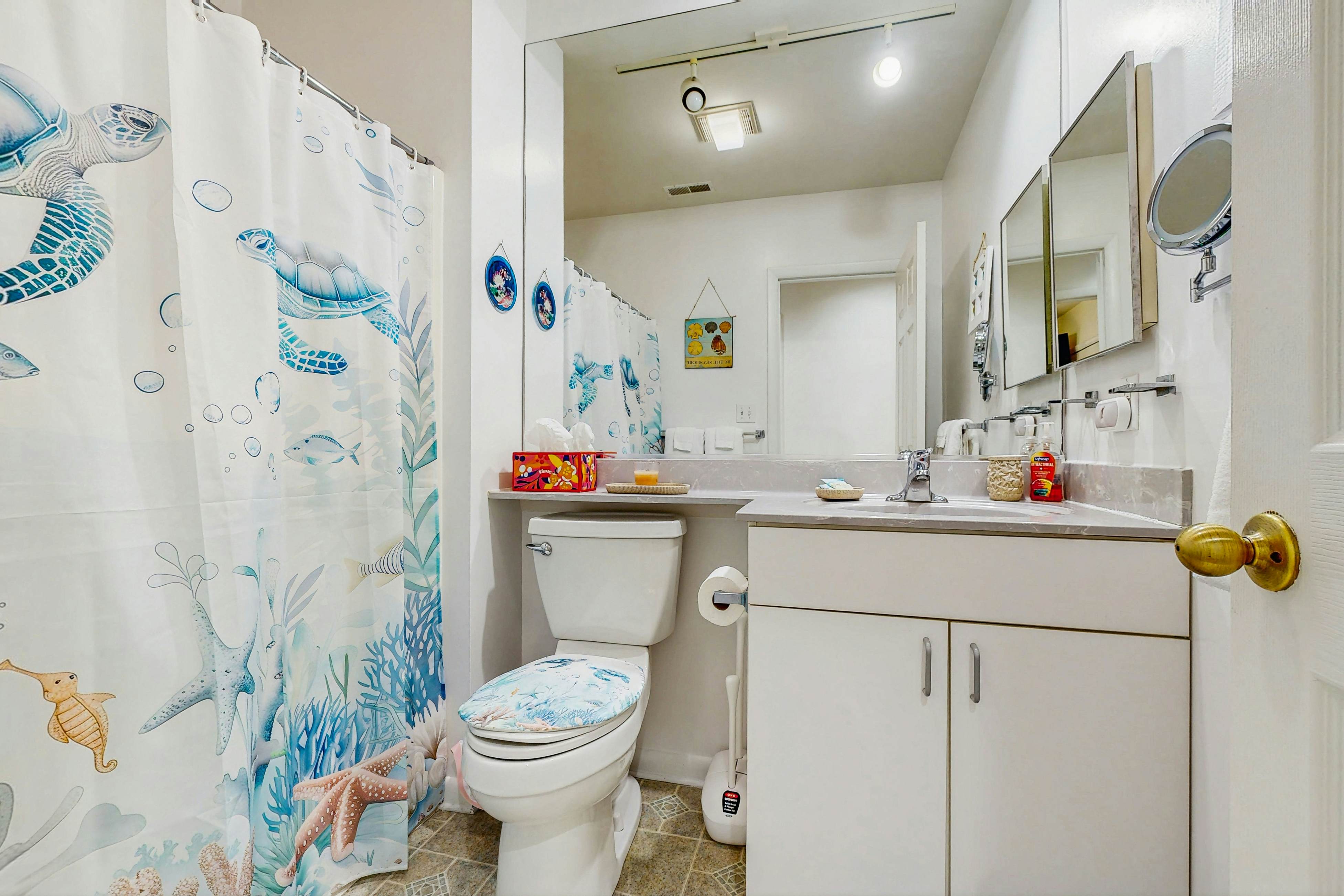 Sea Colony - 18003 Lakeview Ct