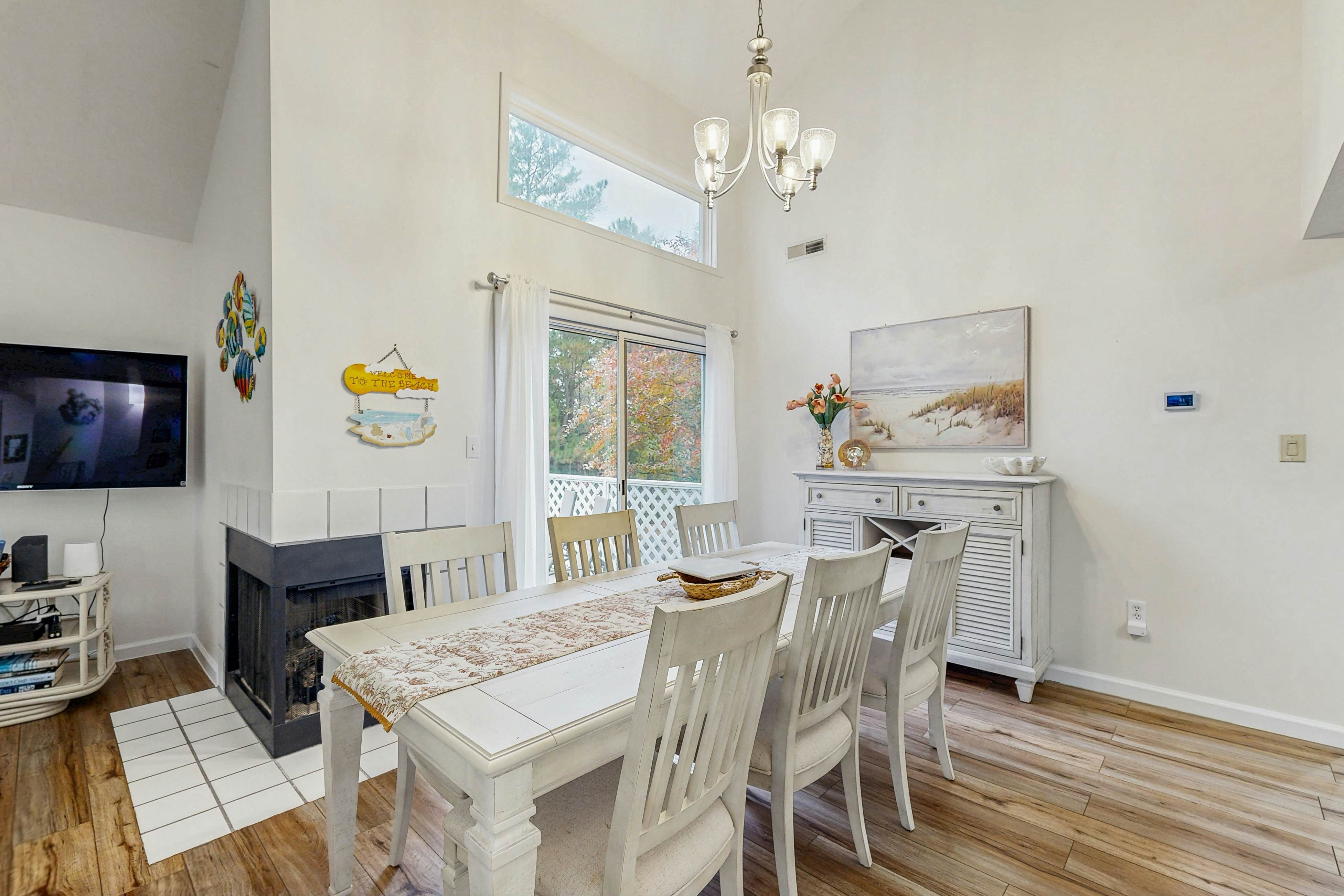 Sea Colony - 18003 Lakeview Ct