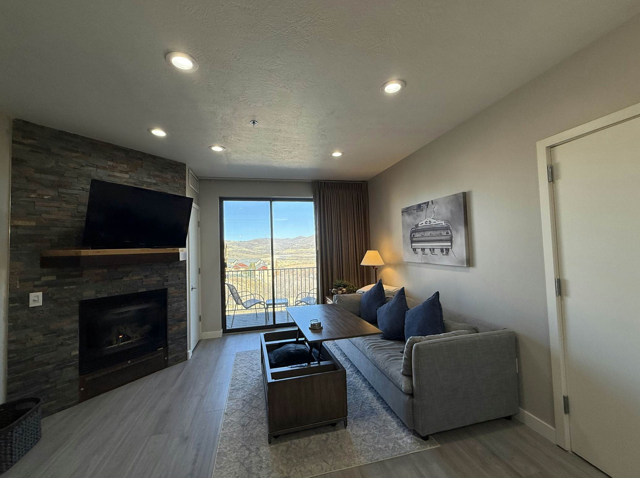 Mayflower Magnificence at The Mason 