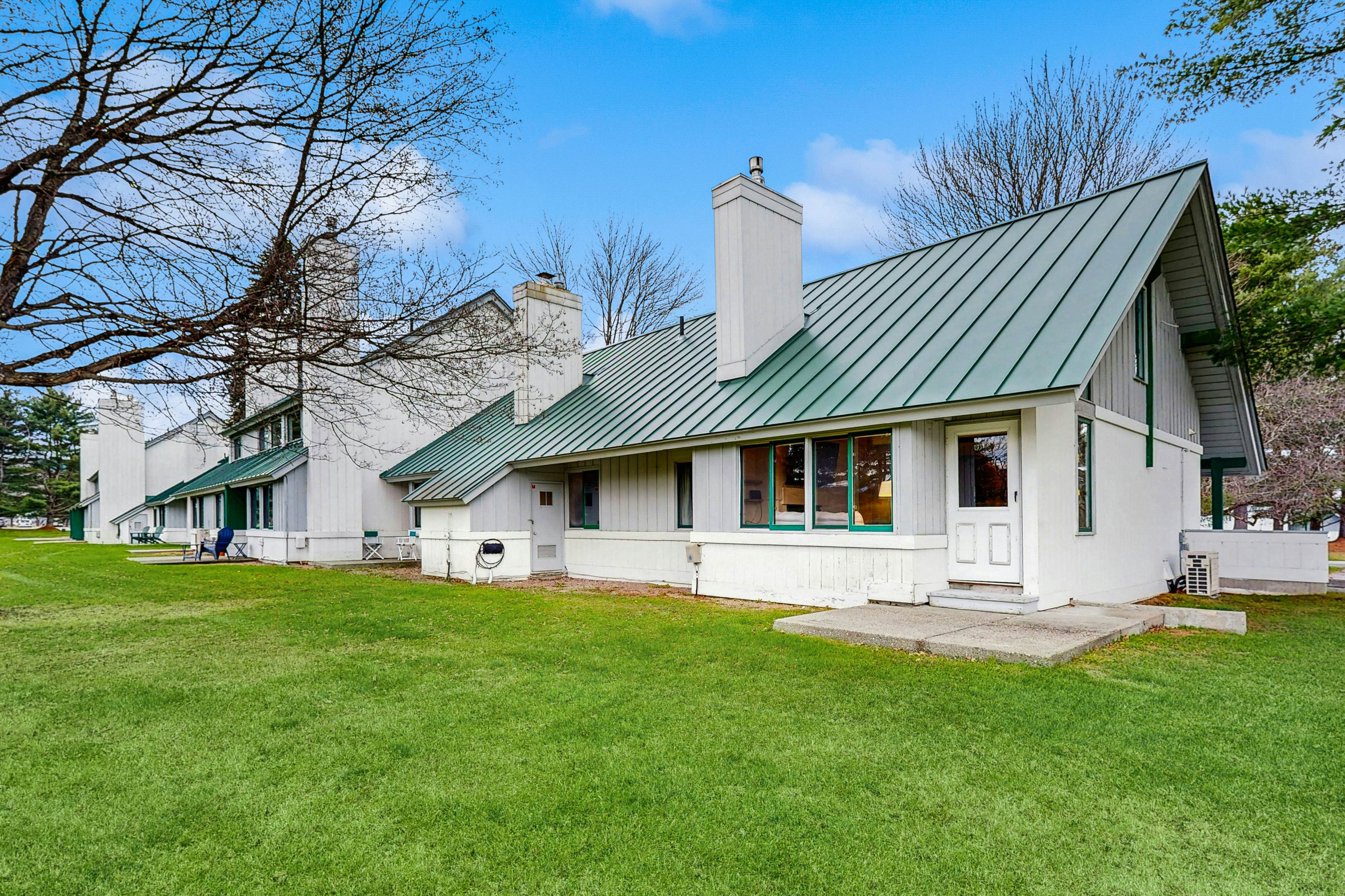 Village Green Unit 1A