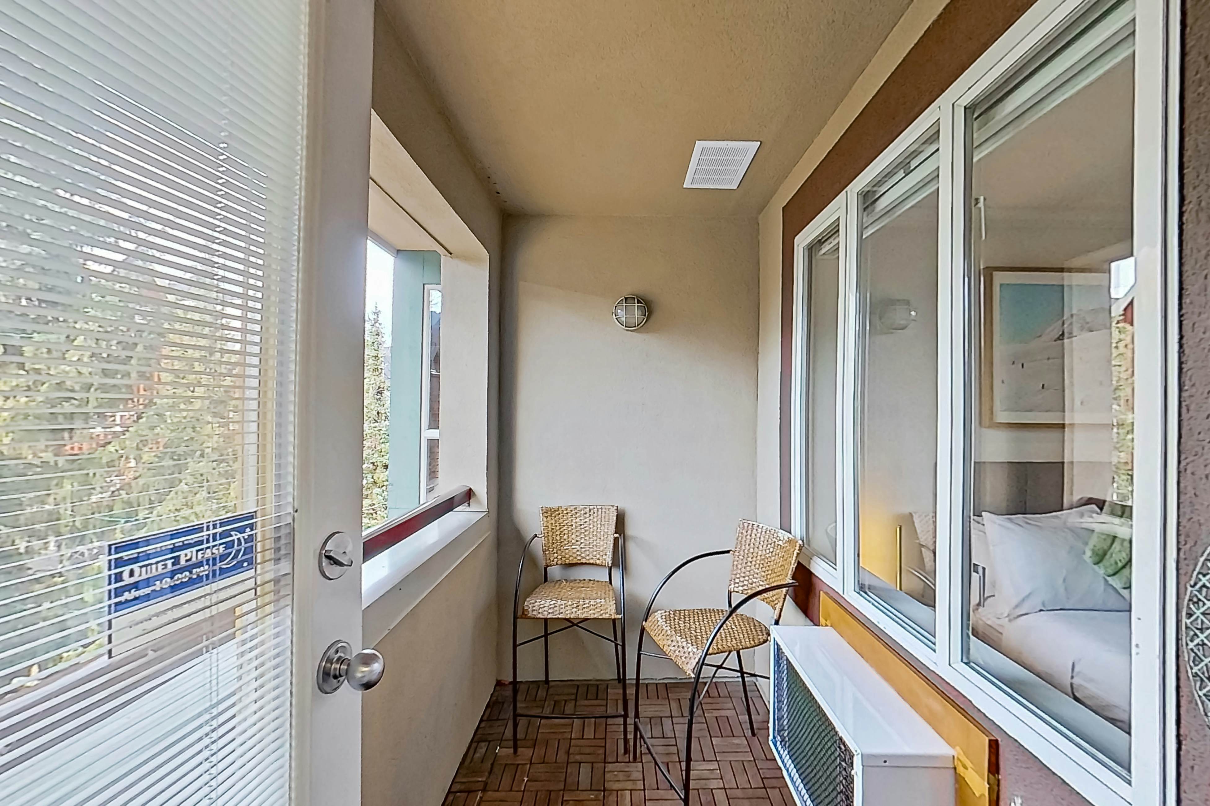 Town Plaza, Unit 427