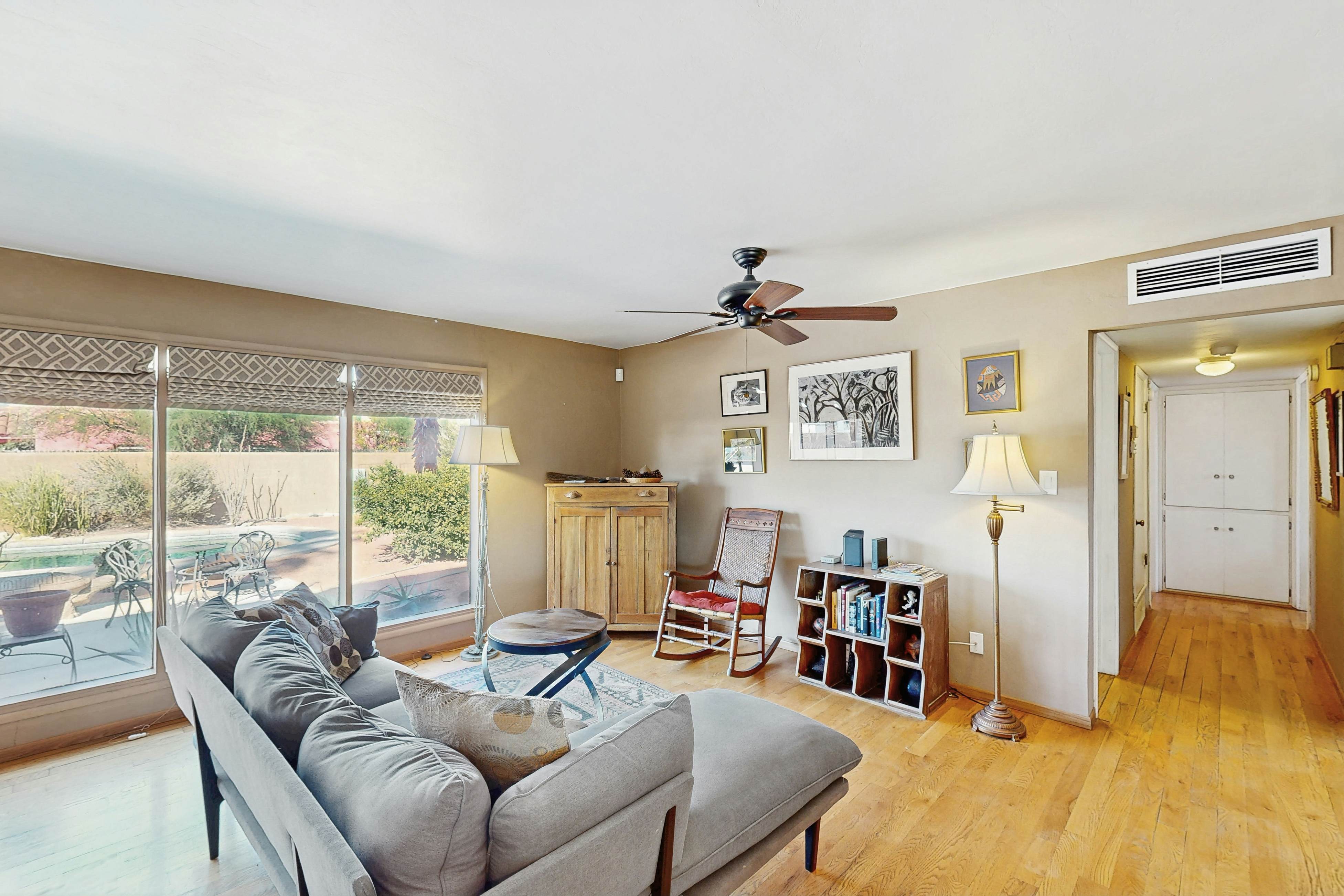 Hummingbird Hideaway