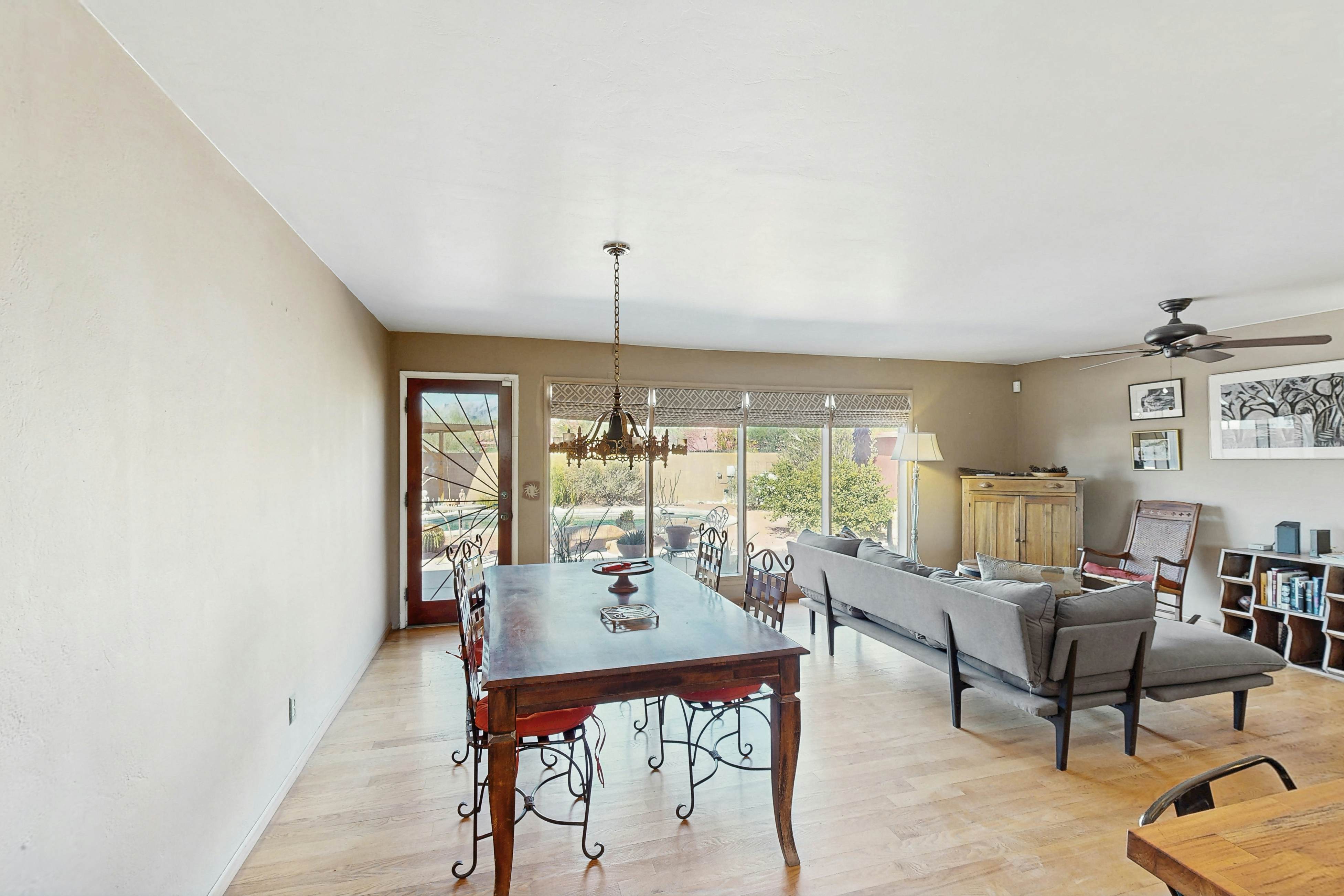 Hummingbird Hideaway