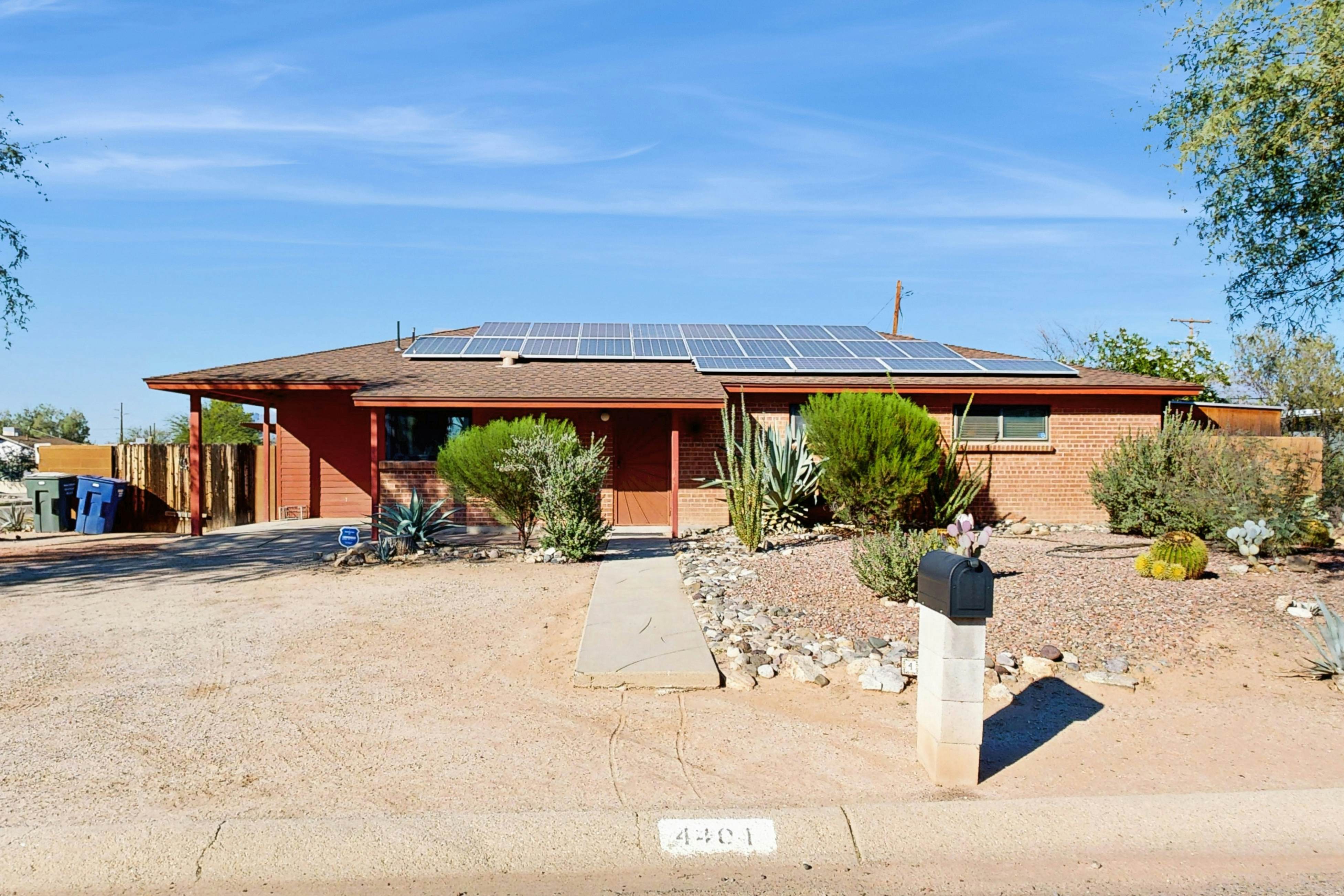 Hummingbird Hideaway