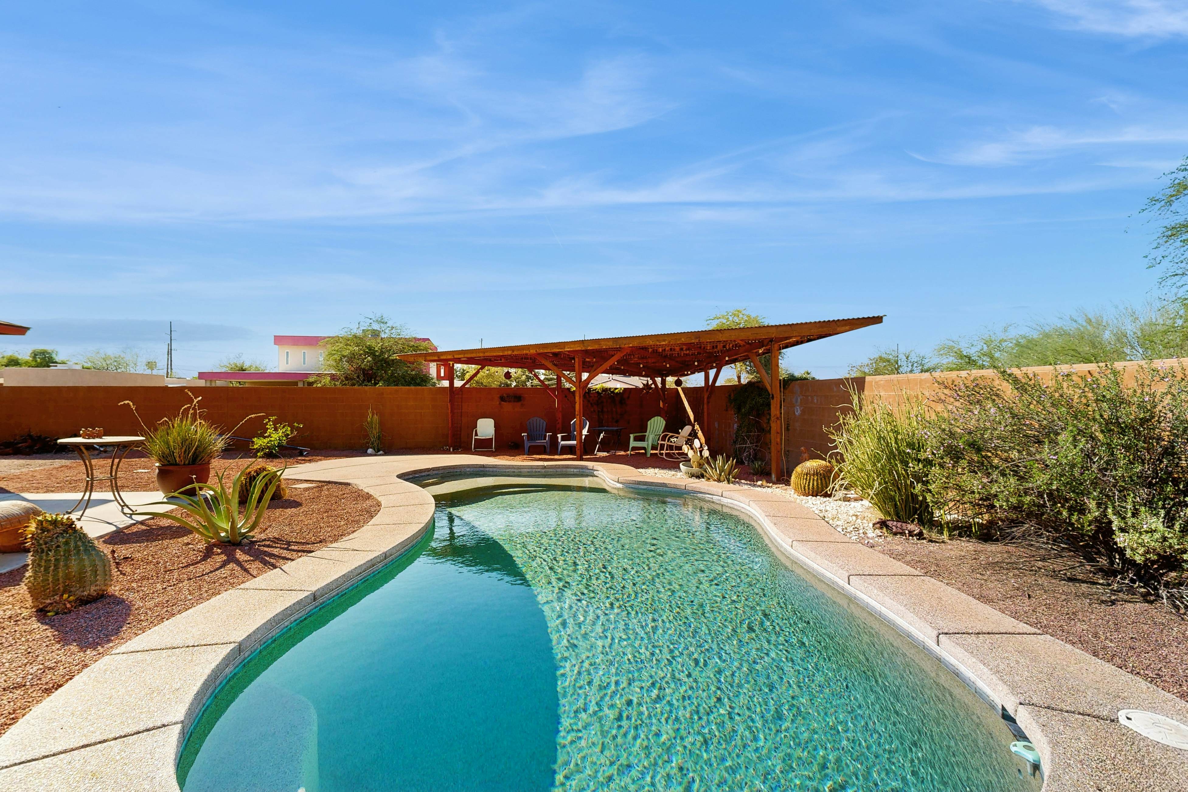 Hummingbird Hideaway