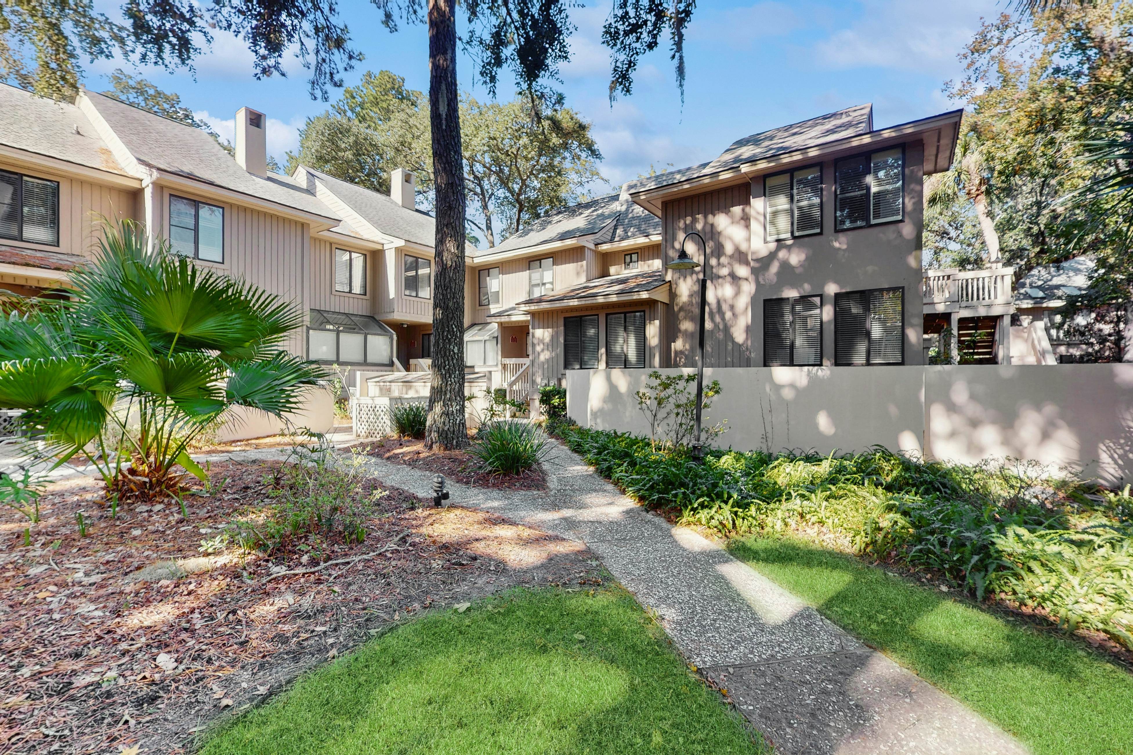 Beachwalk Escape (Beachwalk 112)