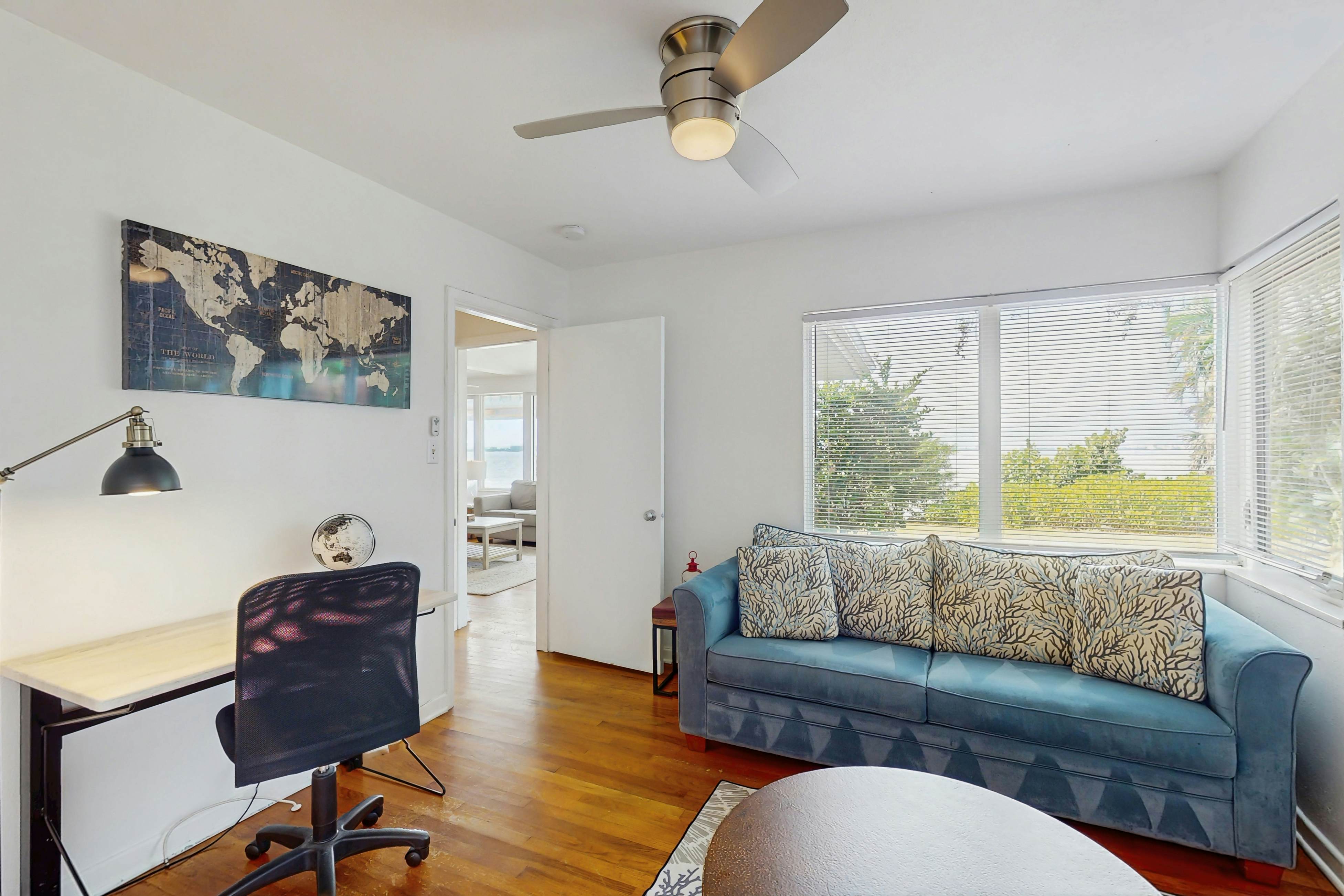 Sunsetter on Sapphire Shores