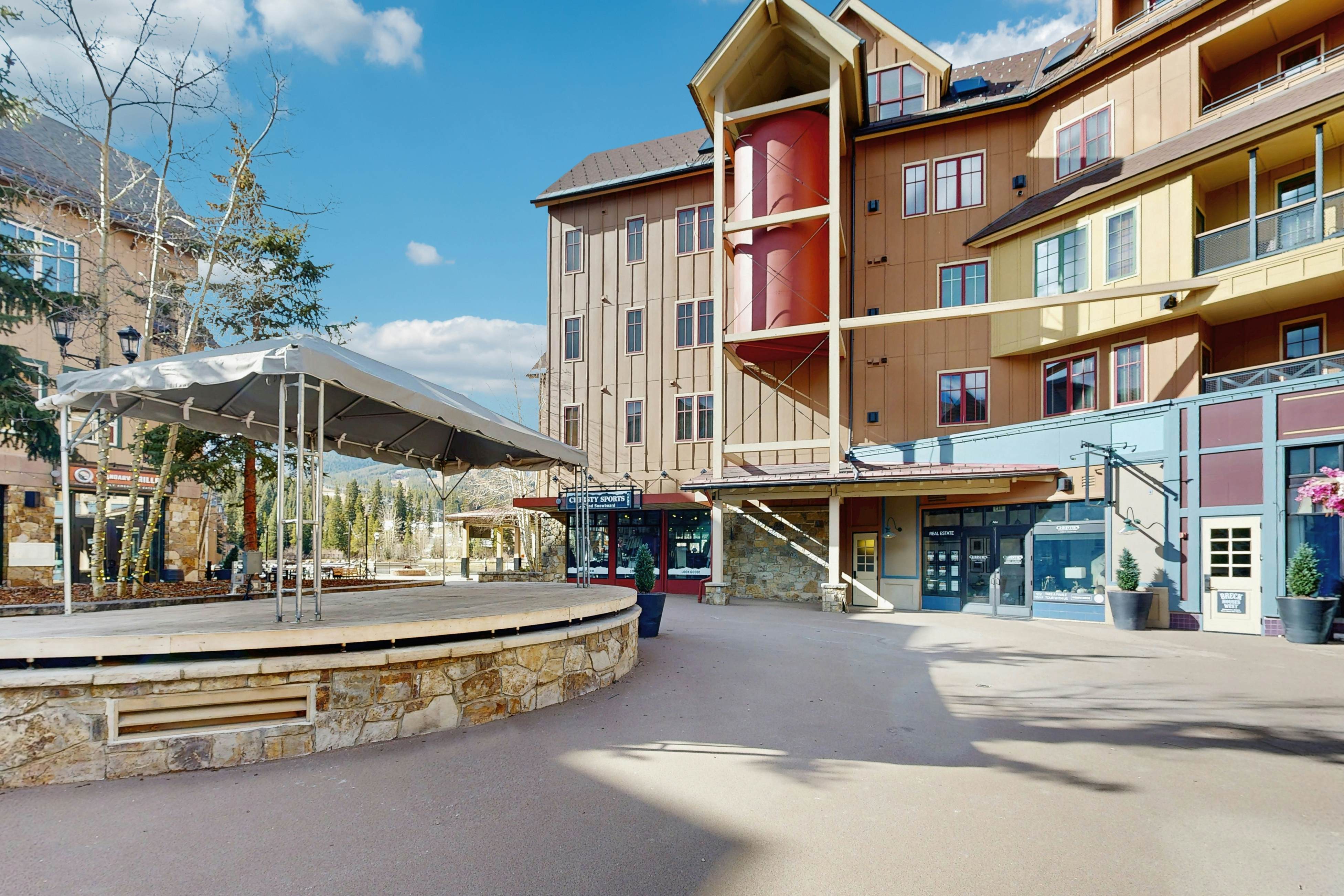 Main Street Station #1313