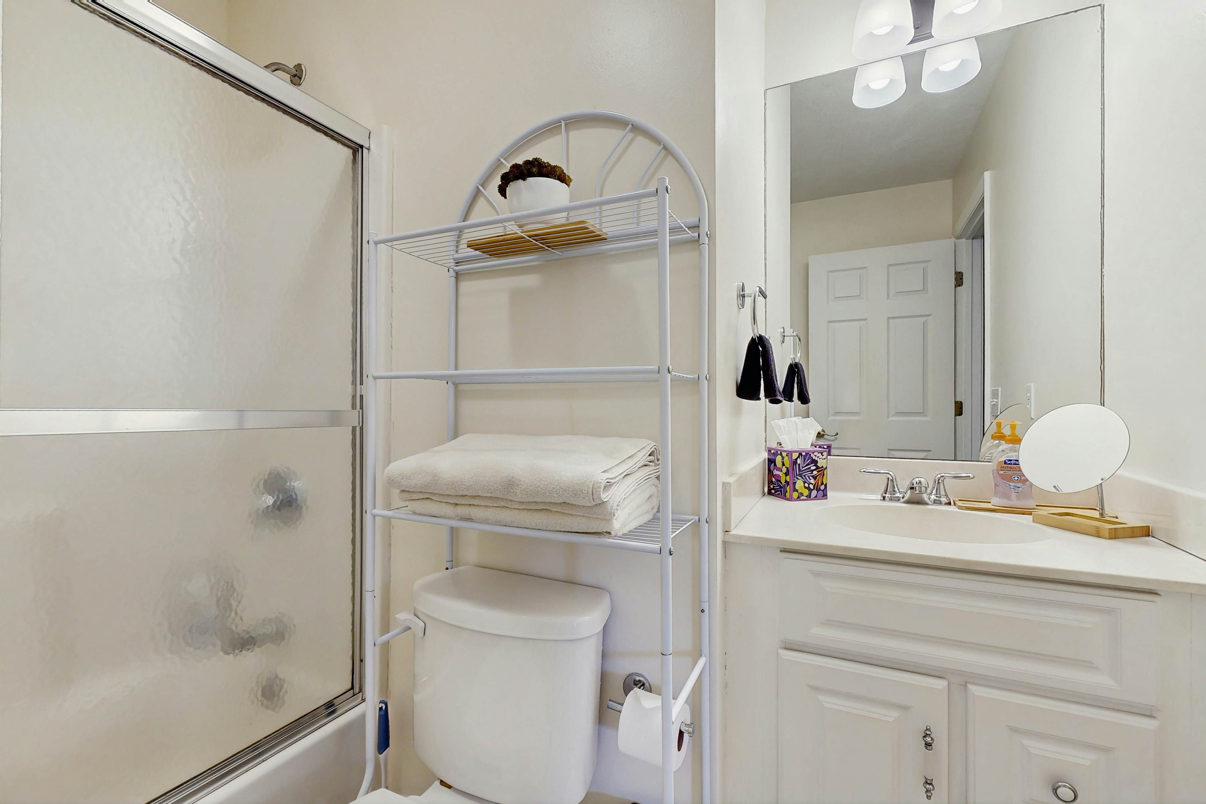 Hendersonville Hideaway