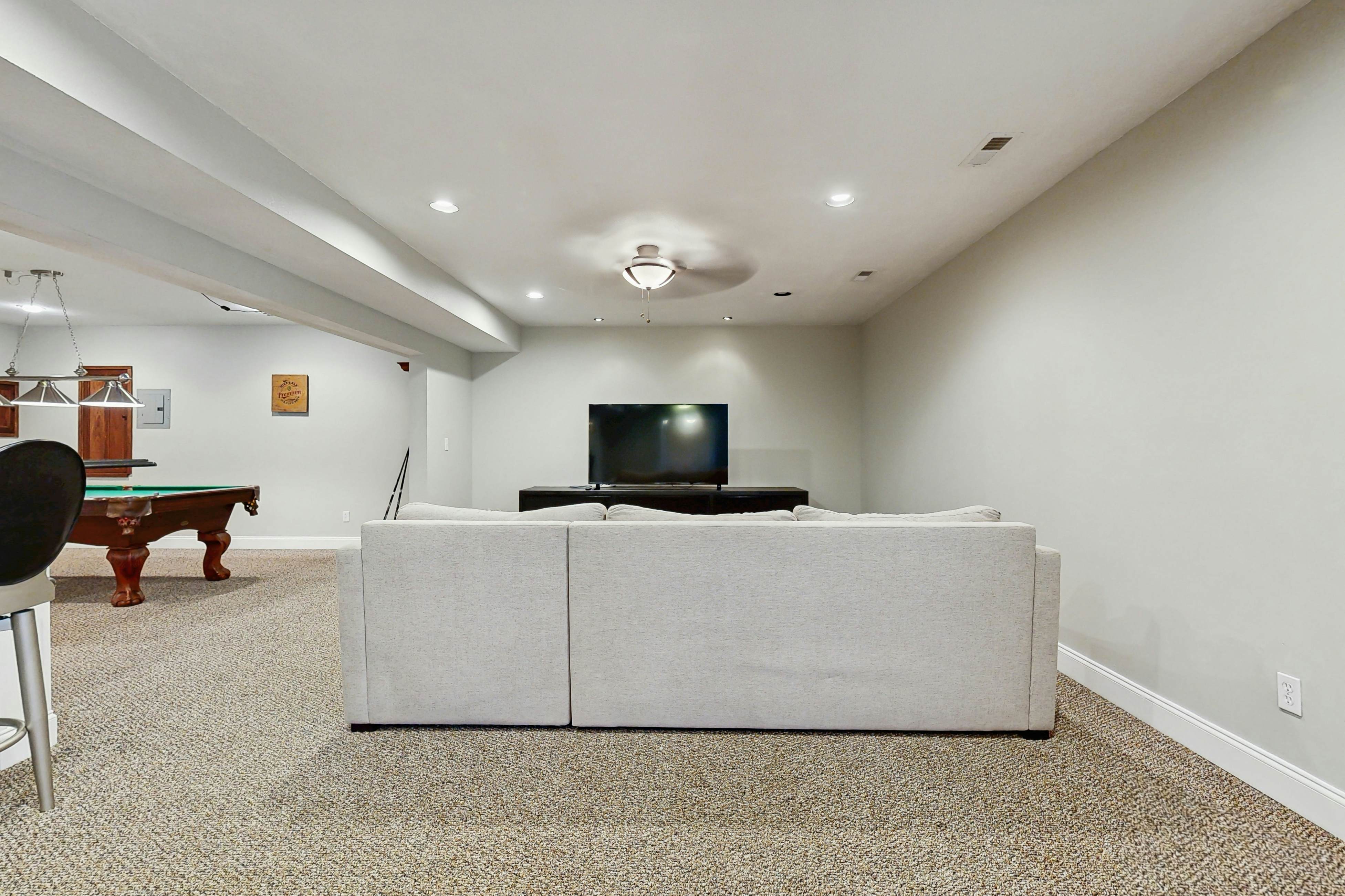 Hendersonville Hideaway