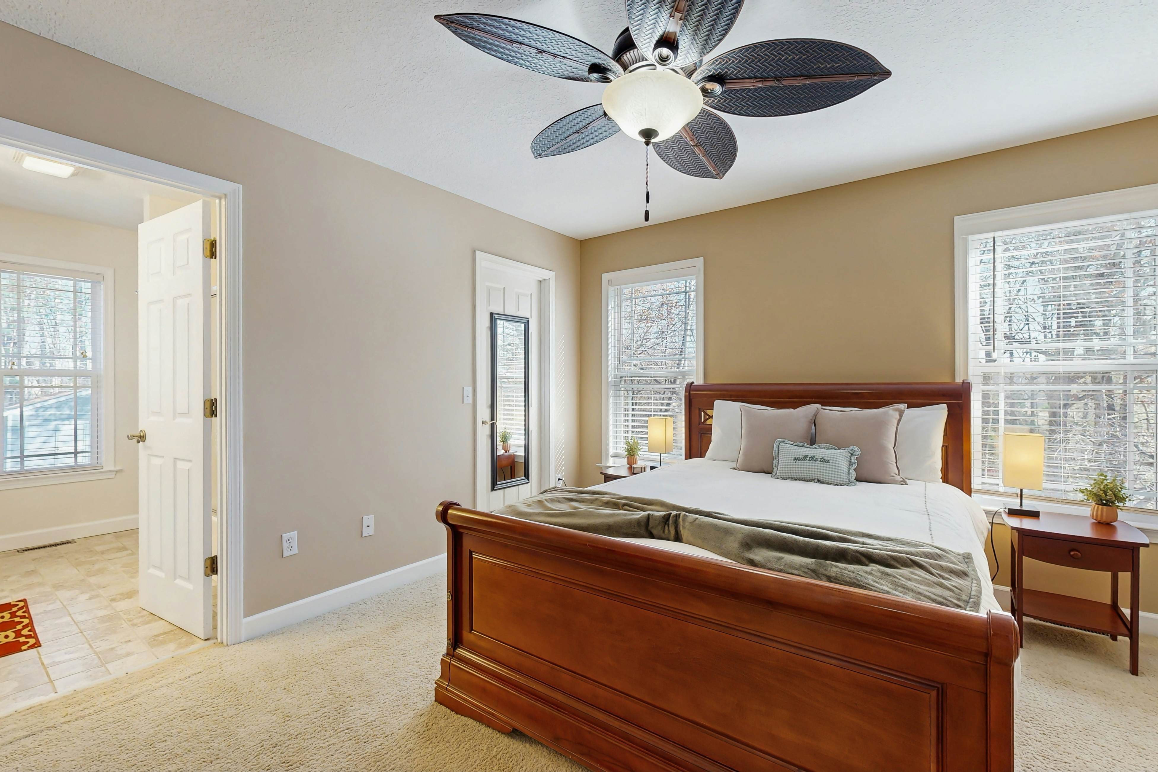 Hendersonville Hideaway