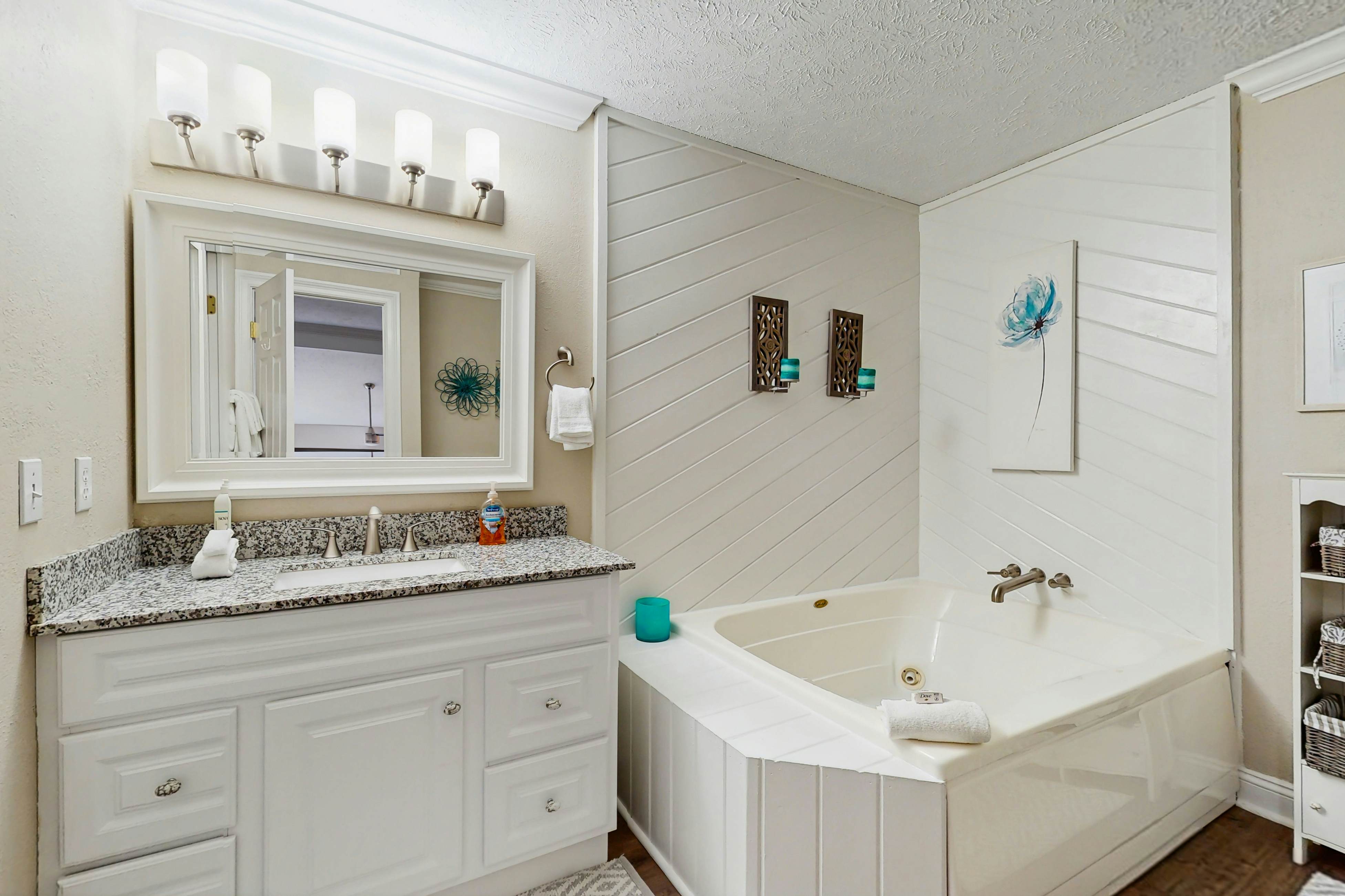  Trout Creek Condo Resort: Condo 78