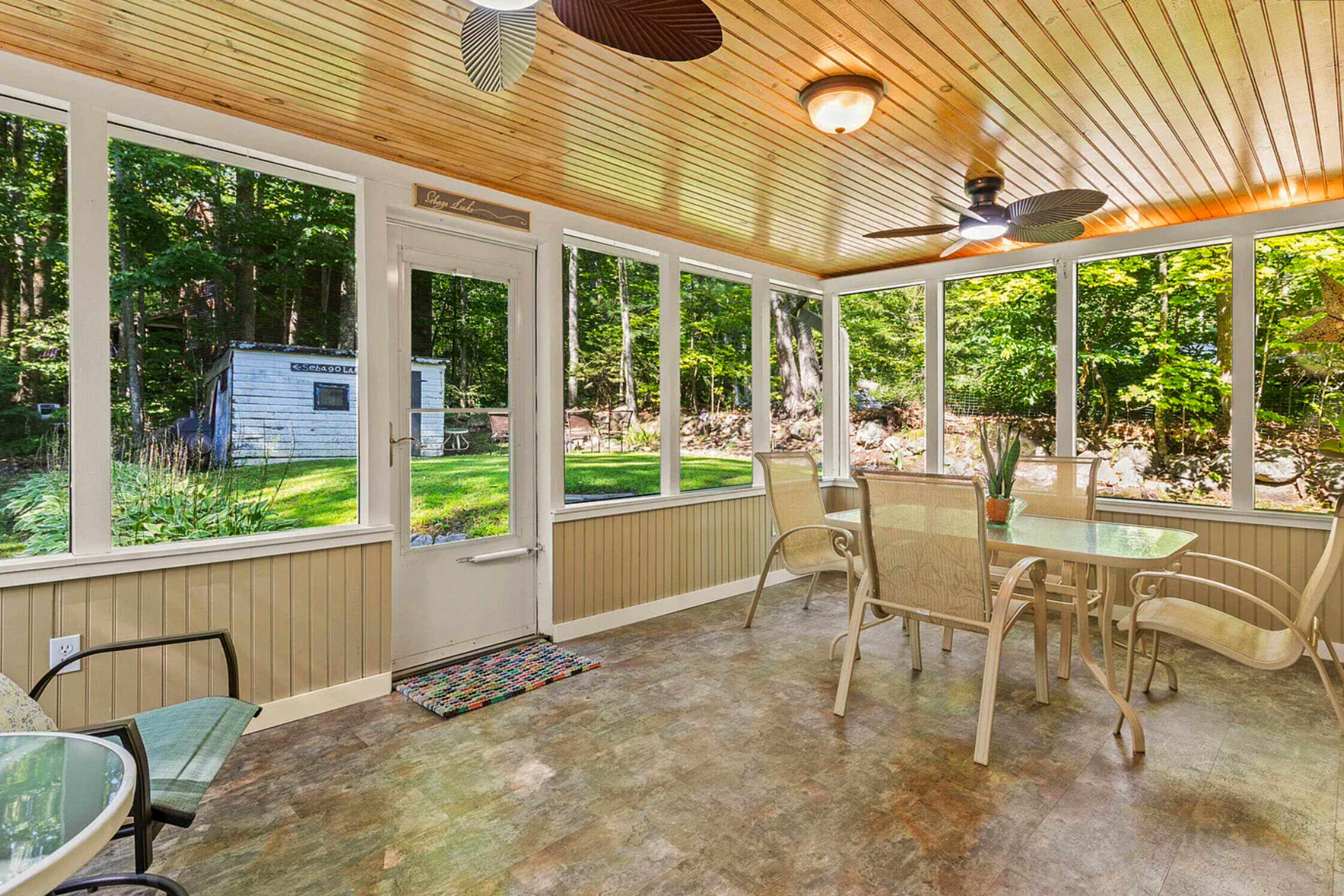 Sebago Shores Cottage
