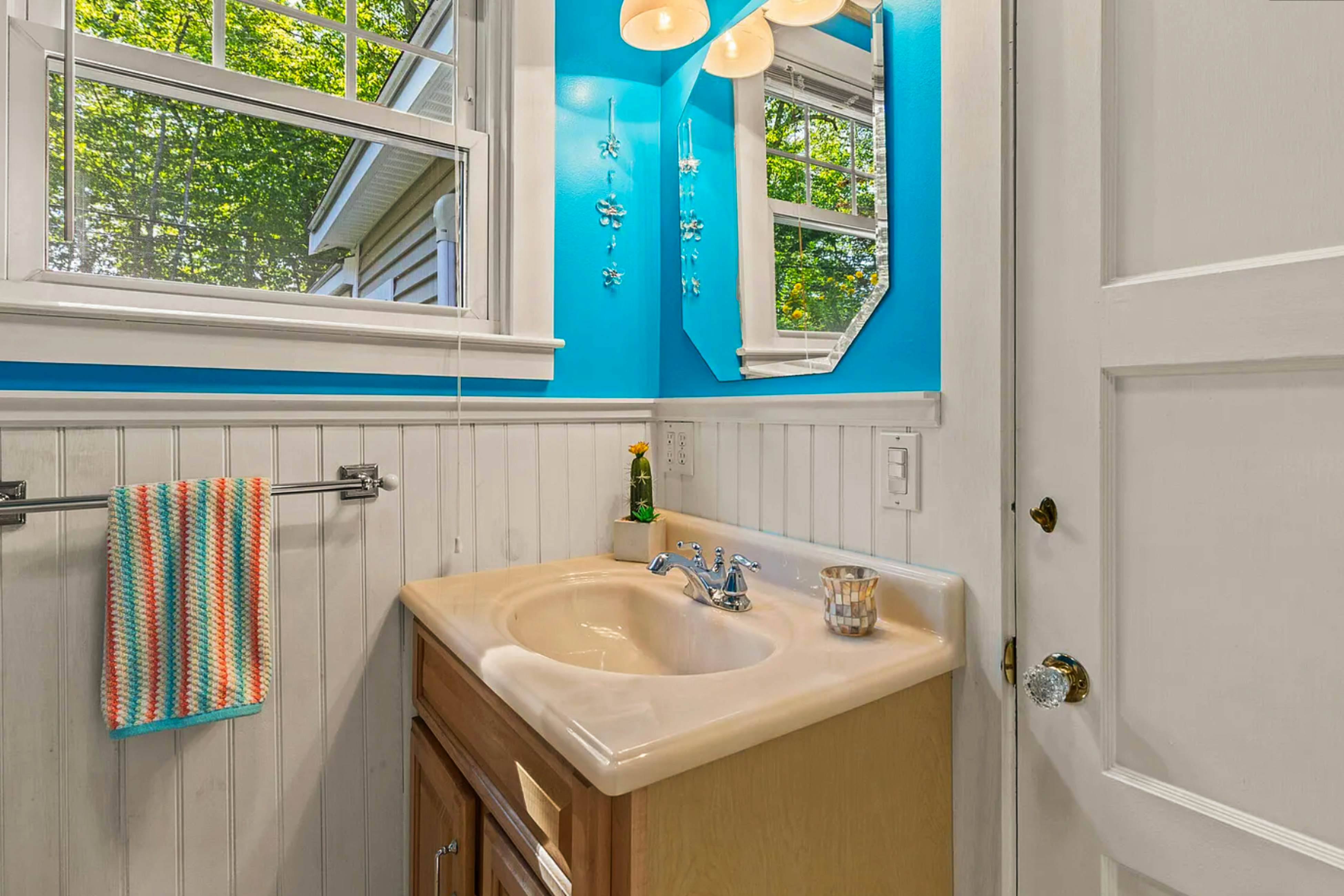 Sebago Shores Cottage