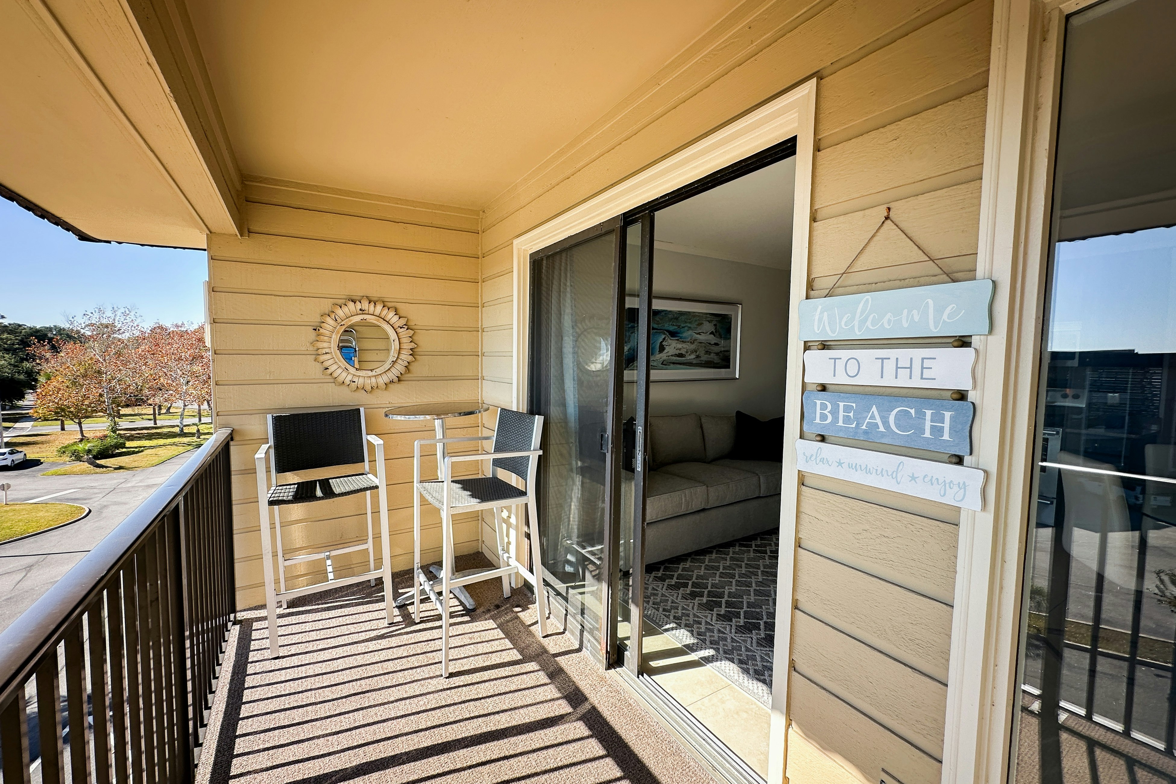 HH Beach & Tennis C348