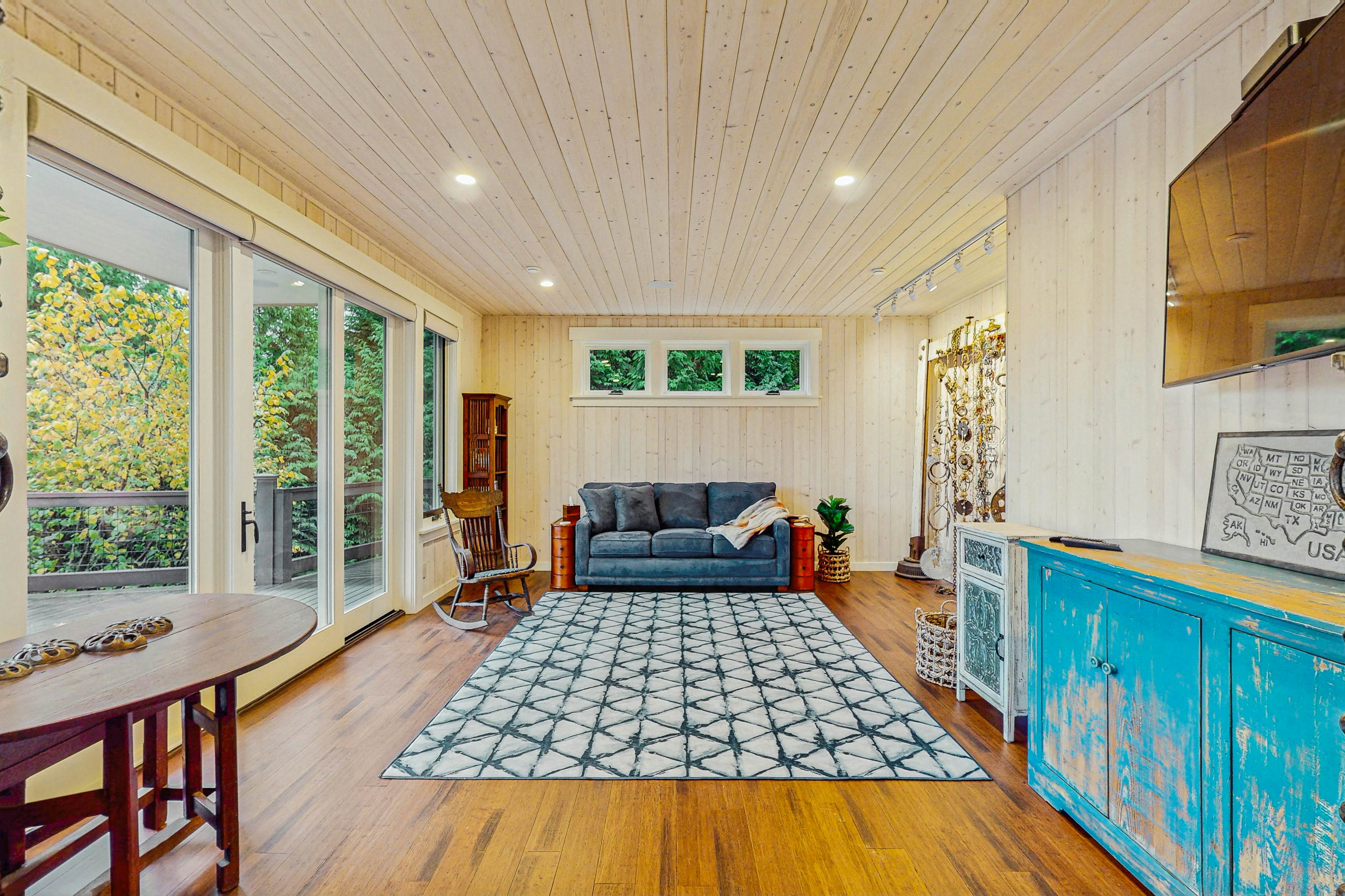 Hidden Cove Hideaway 